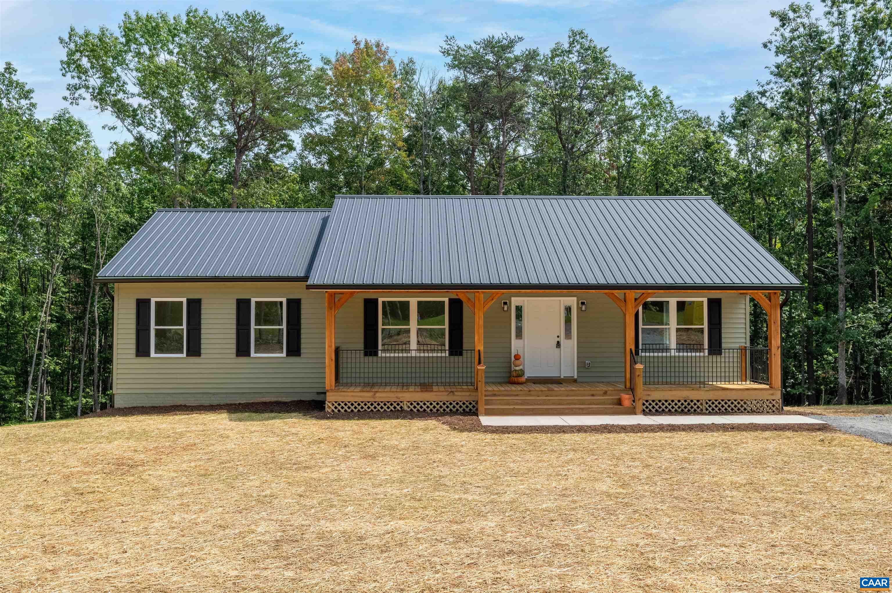 2742 Twymans Mill Rd, Radiant, VA 22932