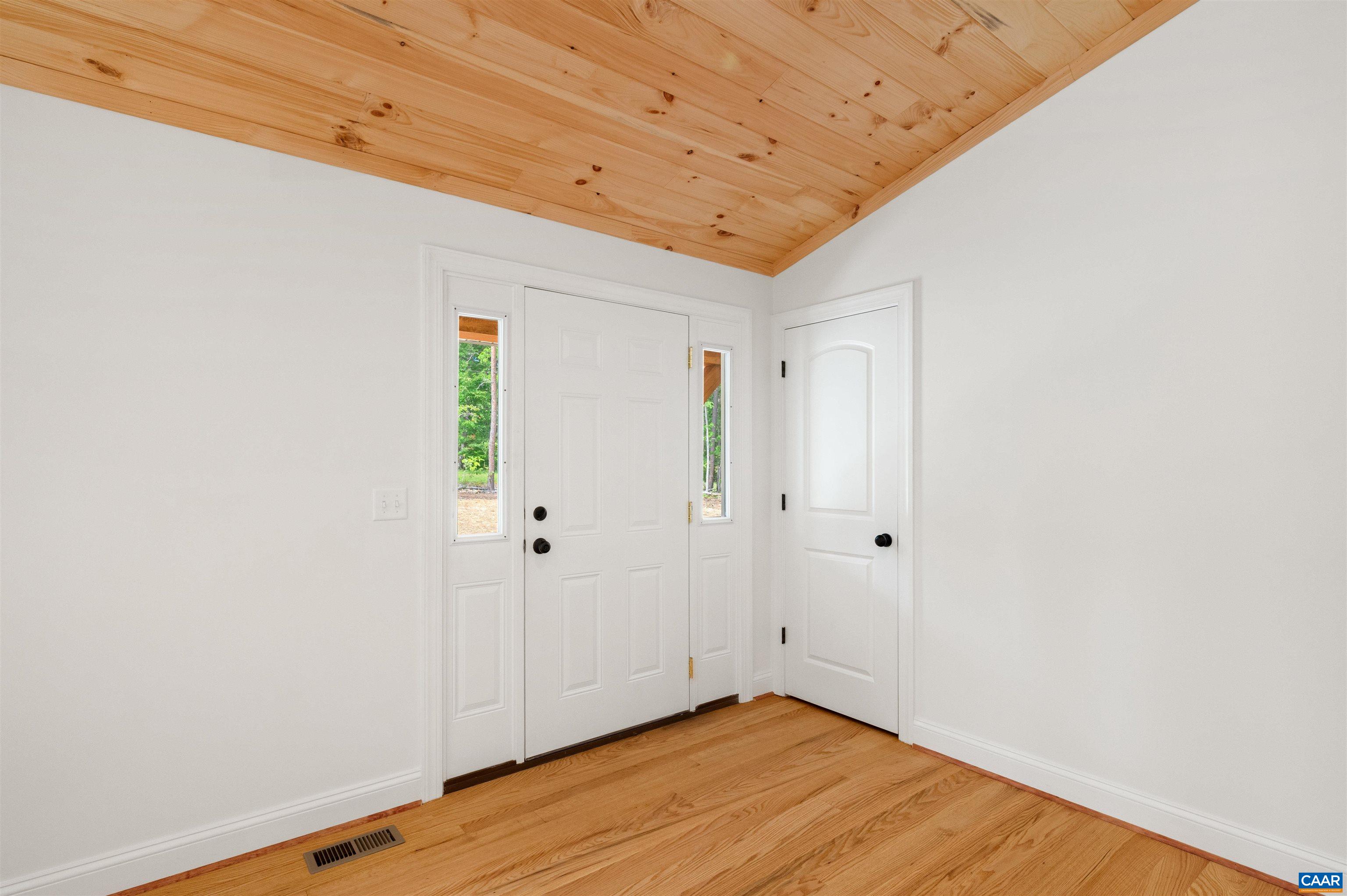 2742 Twymans Mill Rd, Radiant, VA 22932 — photo 5