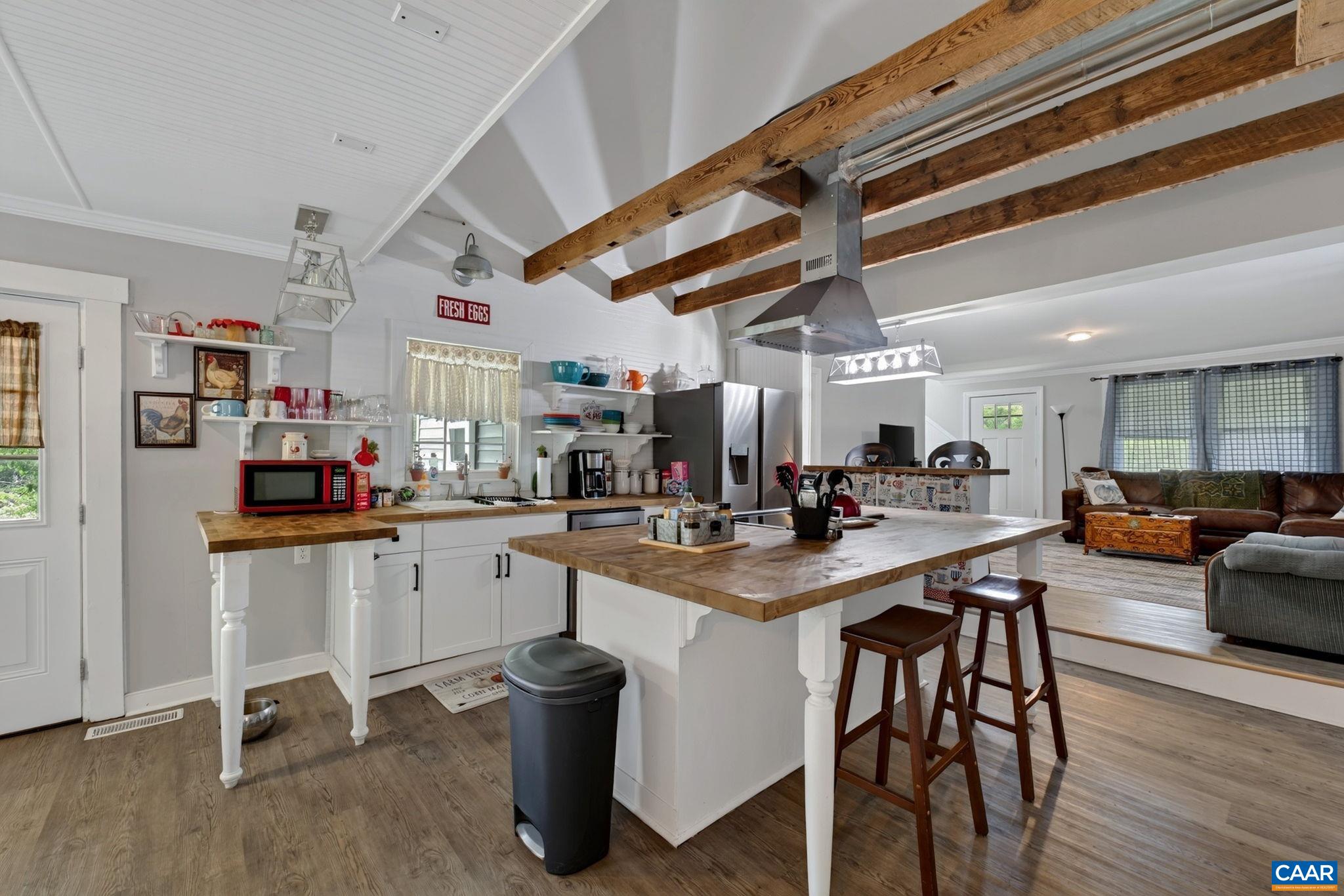31 Capell Ln, Norwood, VA 24581 — photo 10
