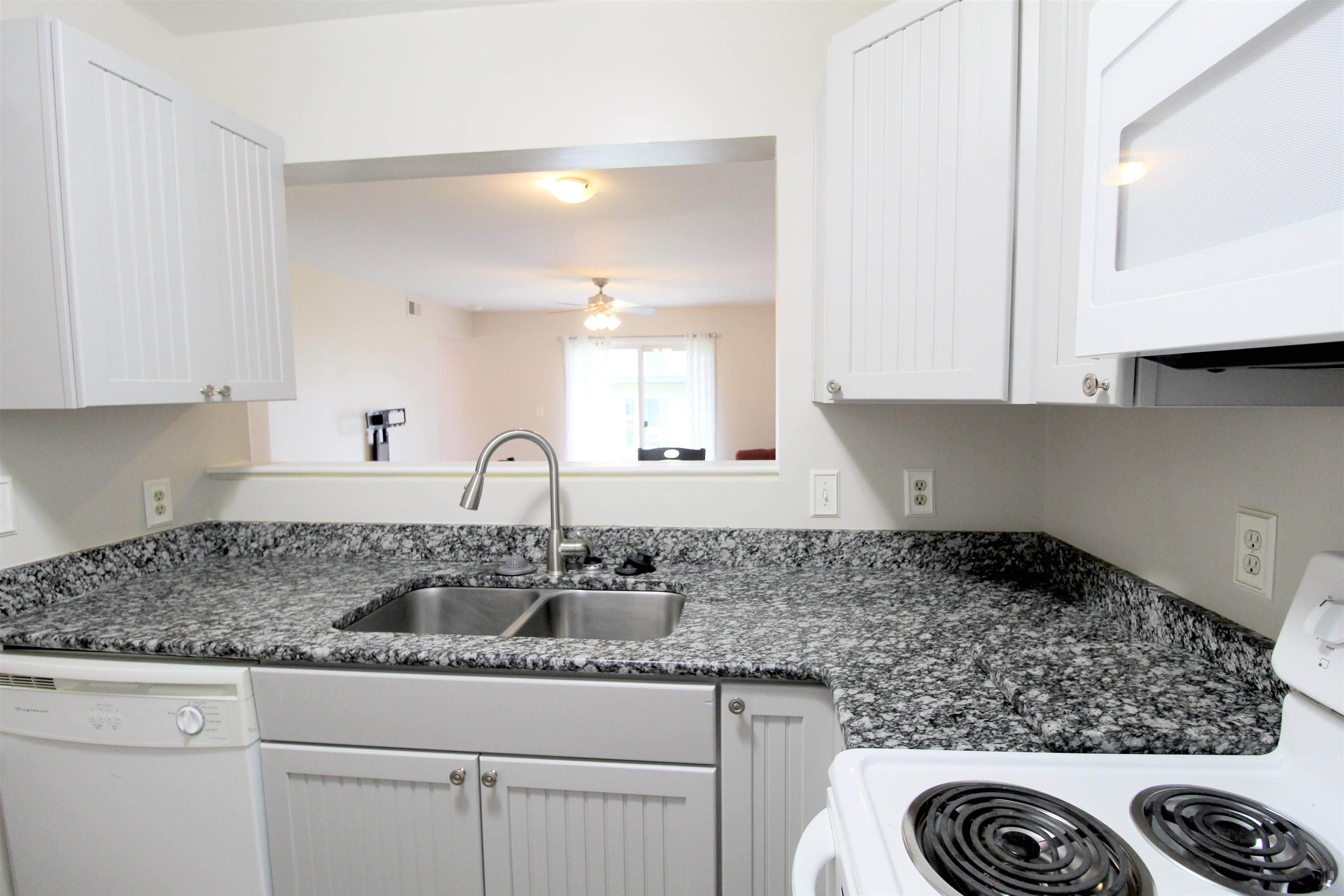 1390 Hunters Rd, Harrisonburg, VA 22801 — photo 4