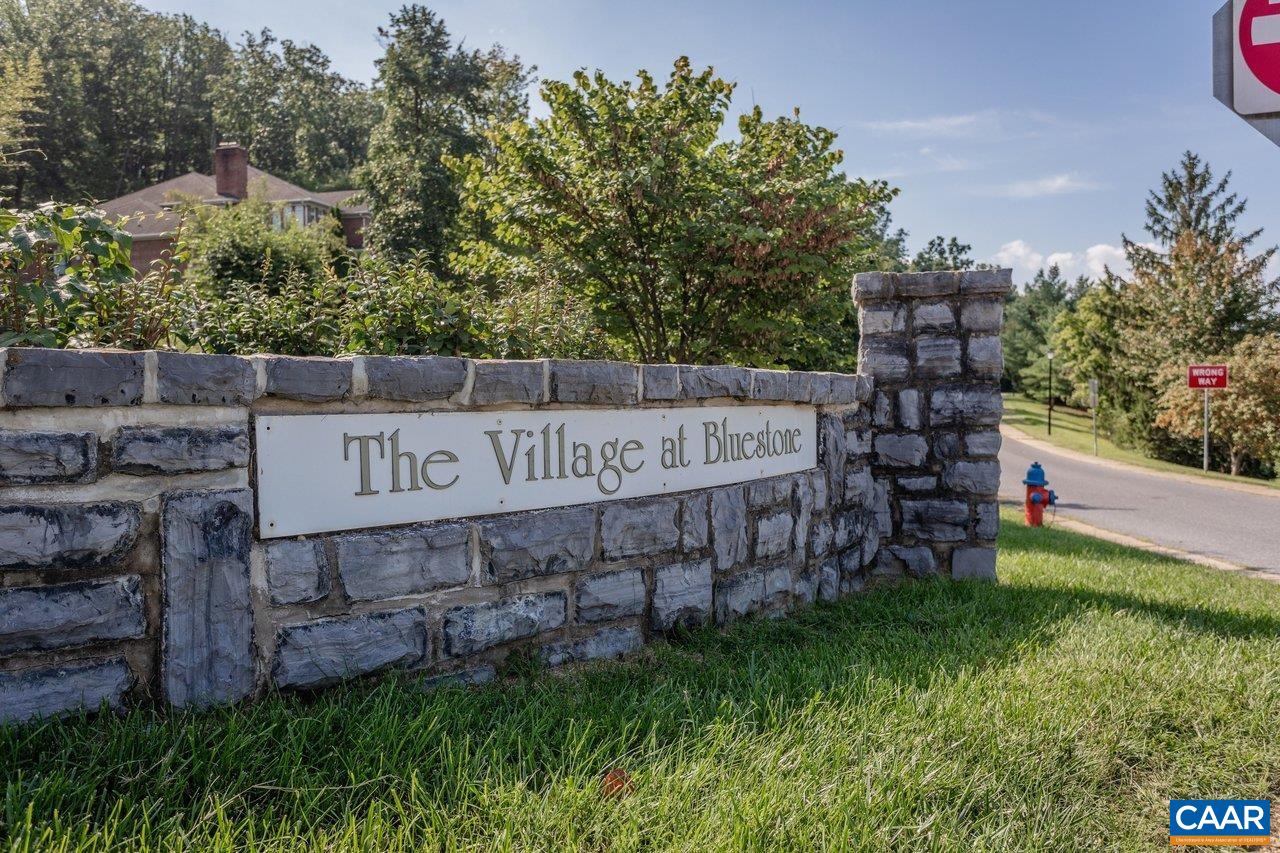 2201 Pearl Ln, Harrisonburg, VA 22801 — photo 2