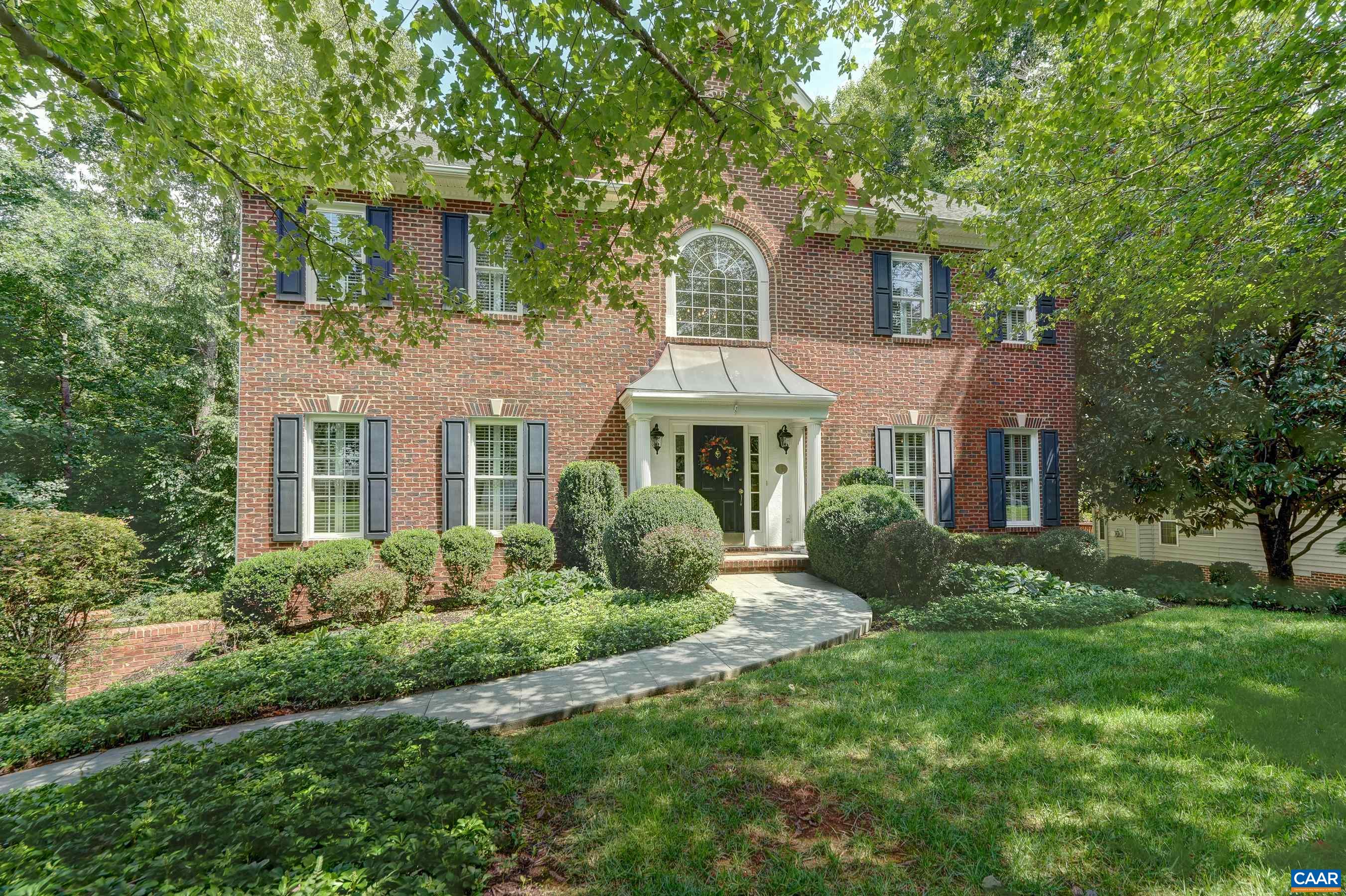 1376 Dunlora Dr, Charlottesville, VA 22901
