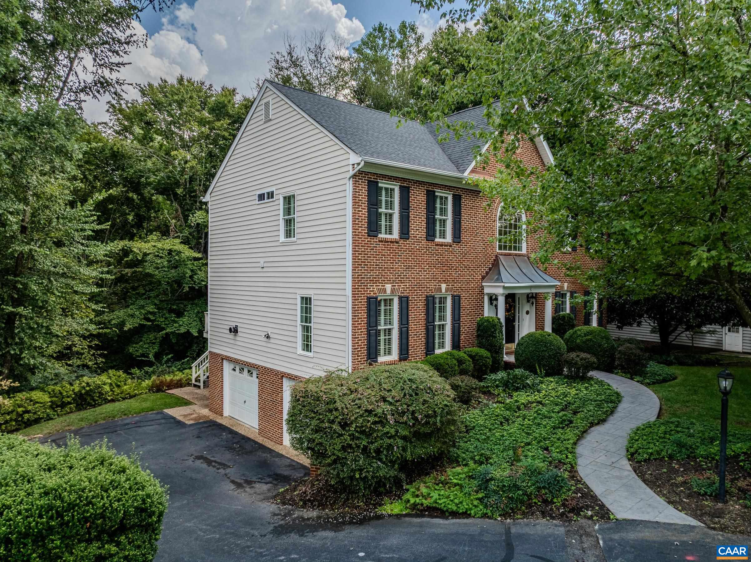 1376 Dunlora Dr, Charlottesville, VA 22901 — photo 4