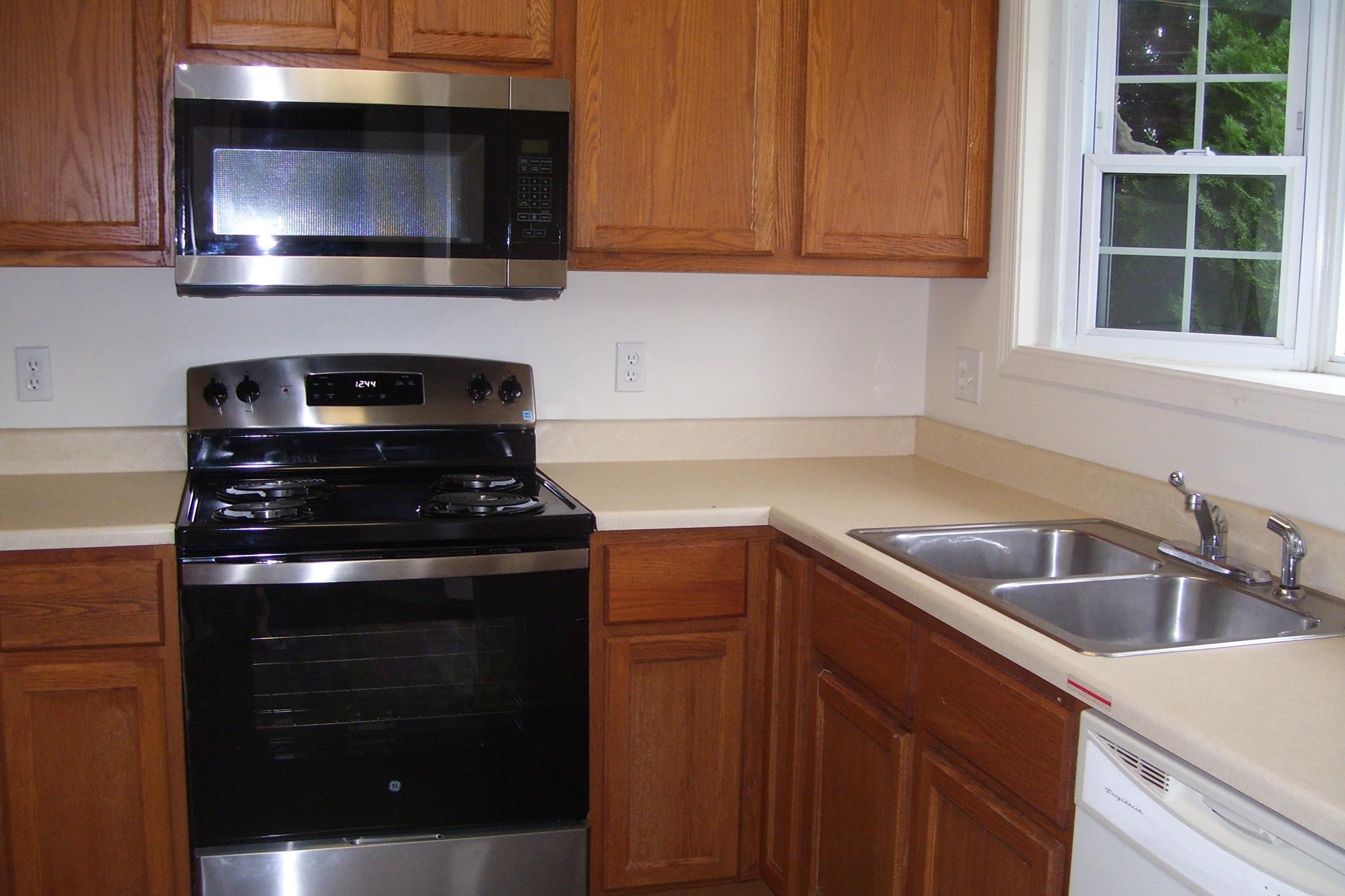 2414 Millwood Loop, Harrisonburg, VA 22801 — photo 2