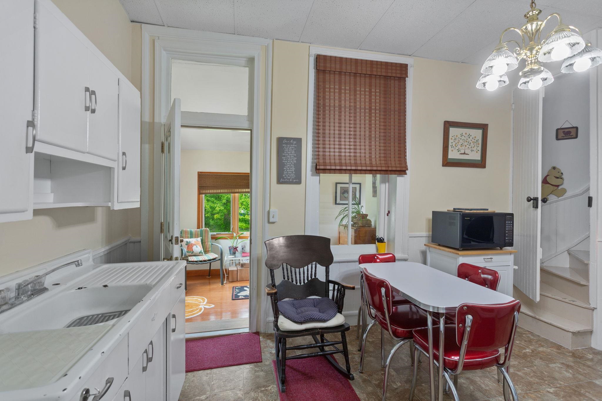 271 S Liberty St, Harrisonburg, VA 22801 — photo 4
