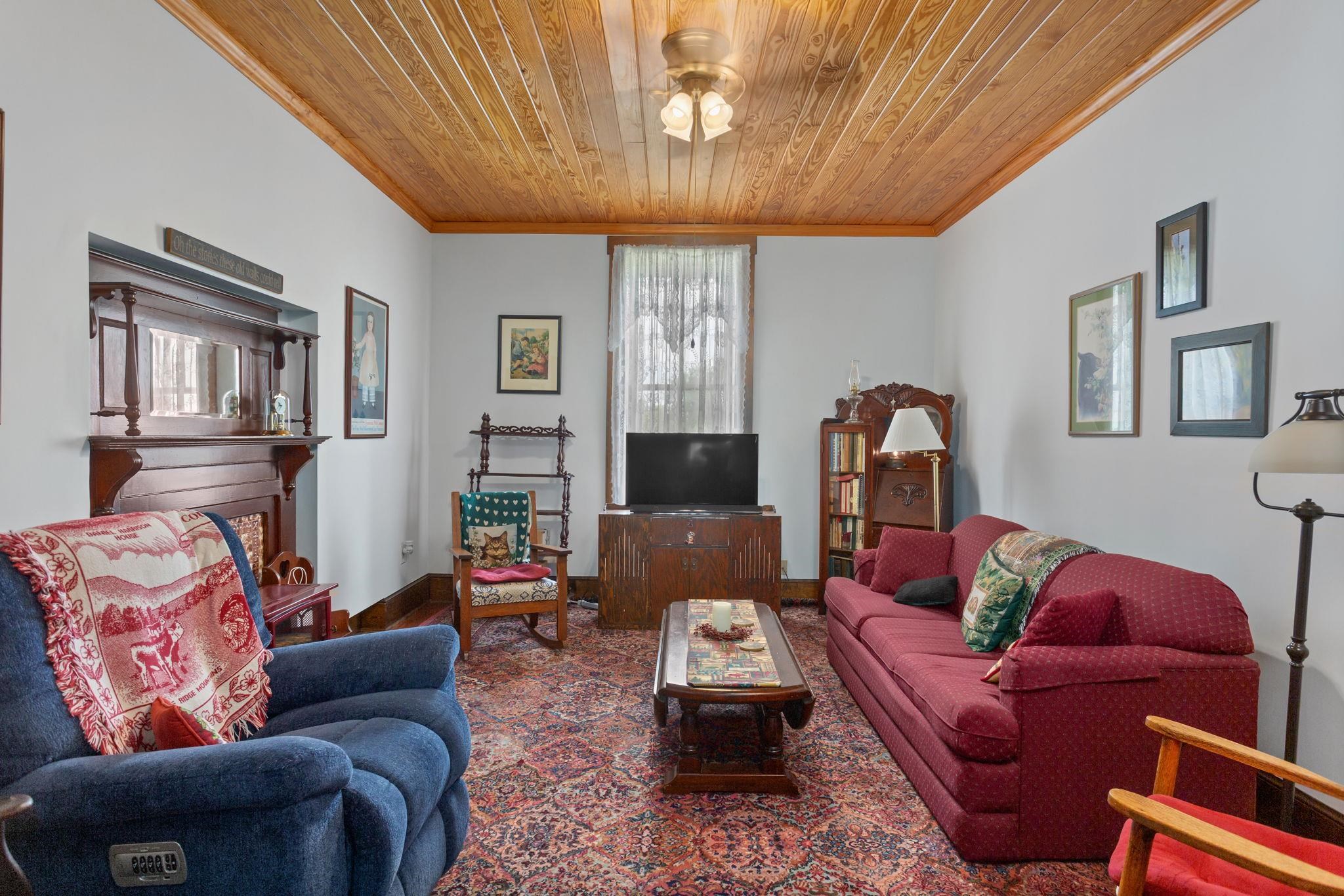 271 S Liberty St, Harrisonburg, VA 22801 — photo 8
