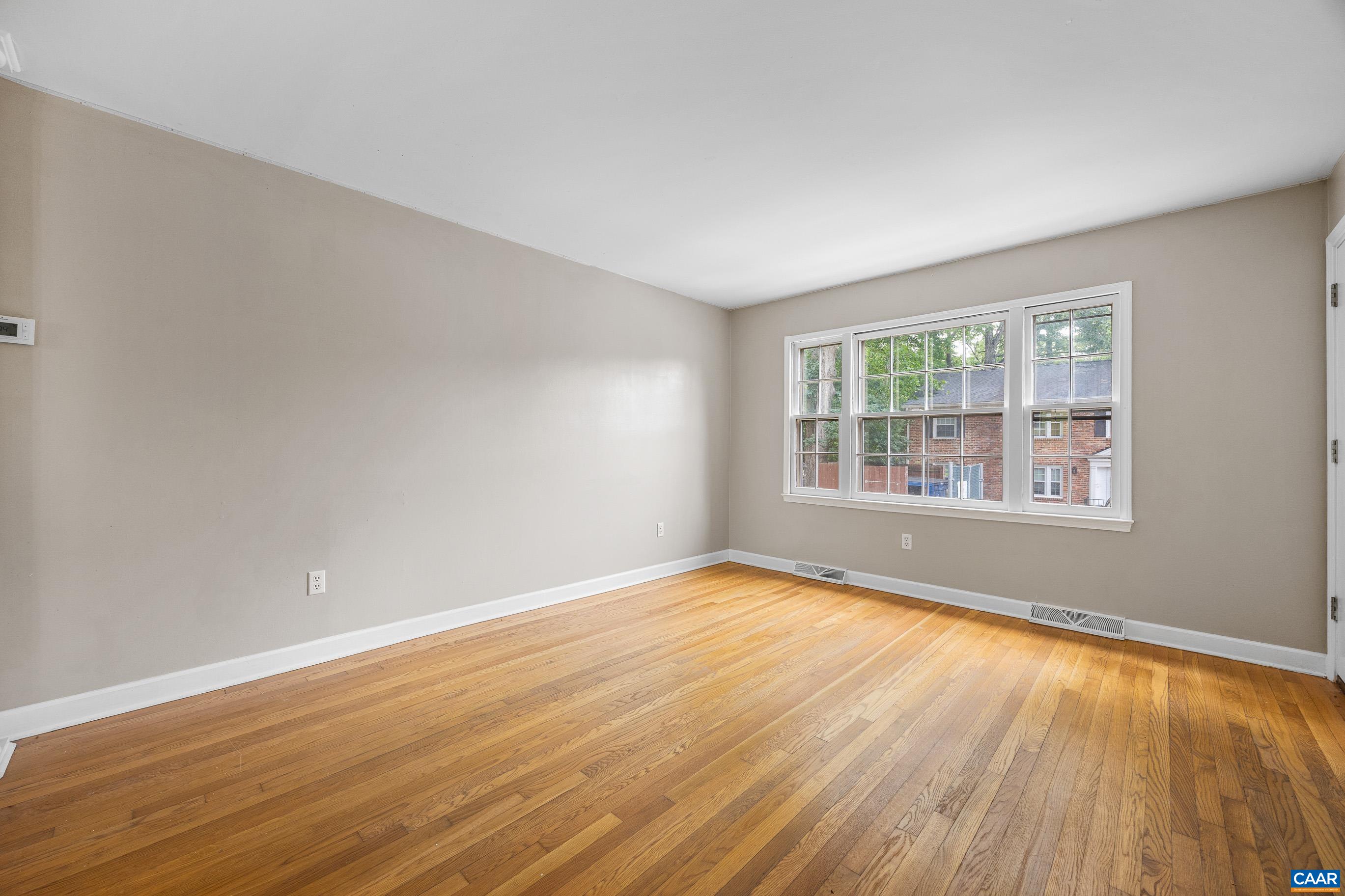 2404 Barracks Ct, Charlottesville, VA 22901 - photo 5