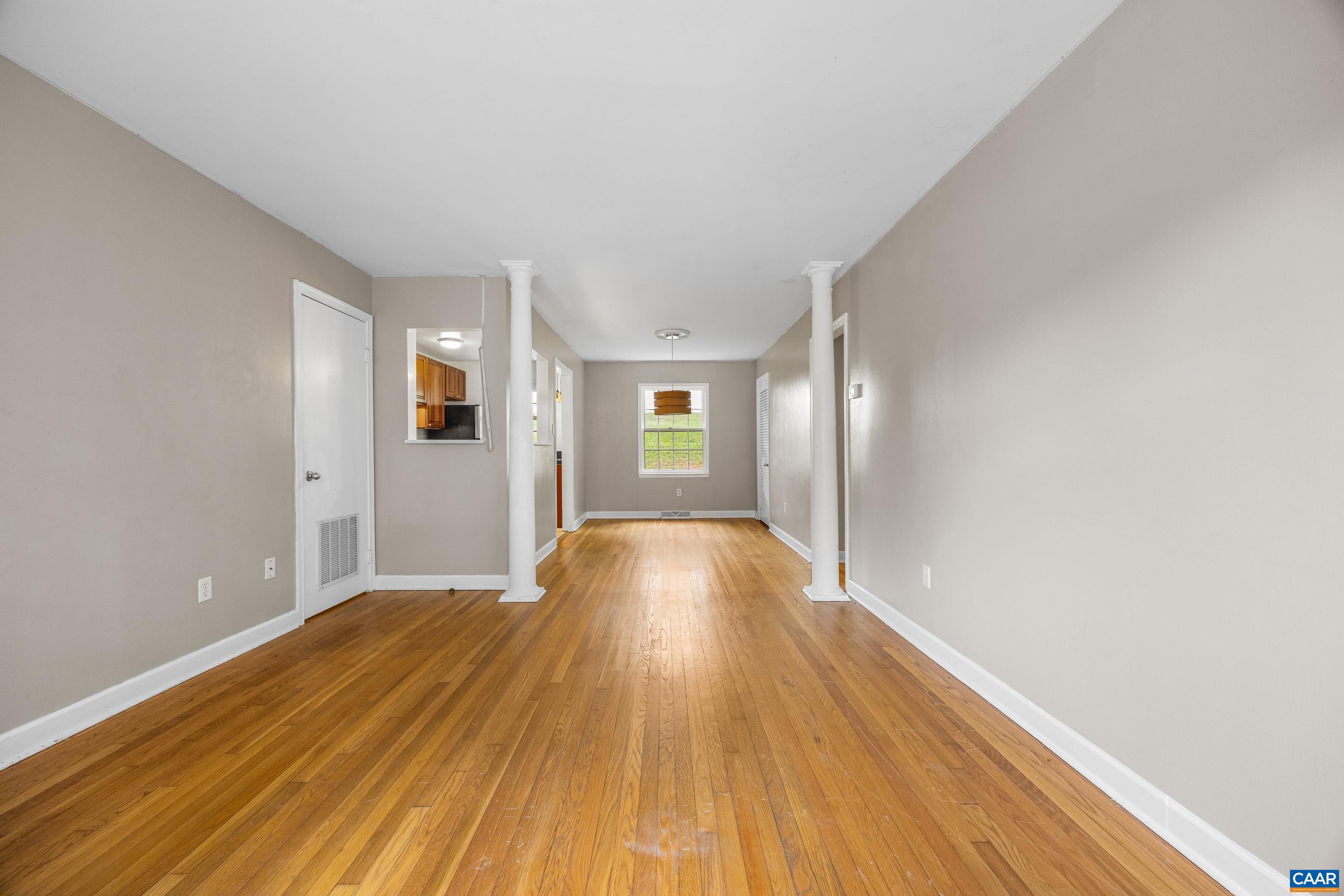 2404 Barracks Ct, Charlottesville, VA 22901 - photo 7