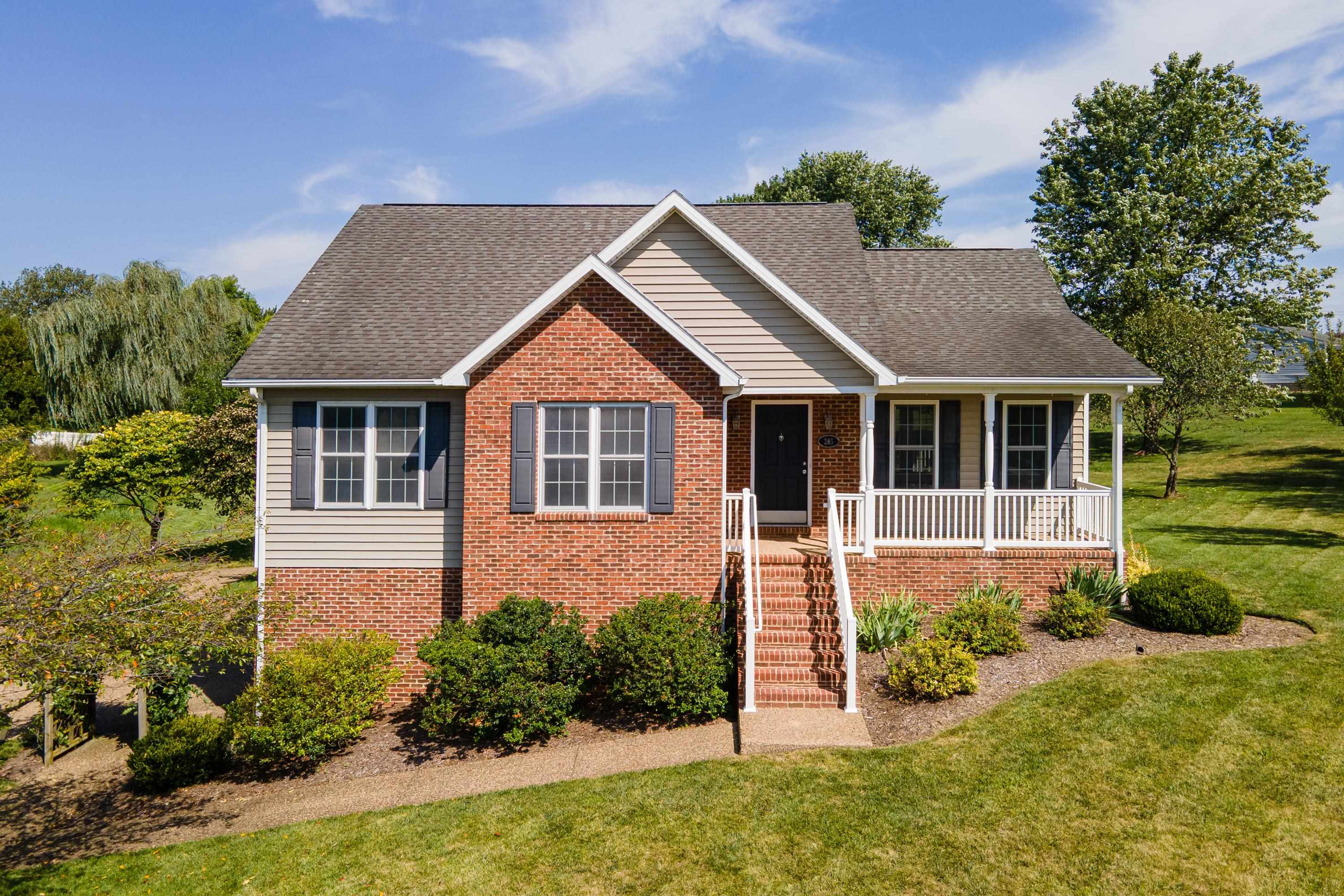 285 Robin Roost Ct, Broadway, VA 22815