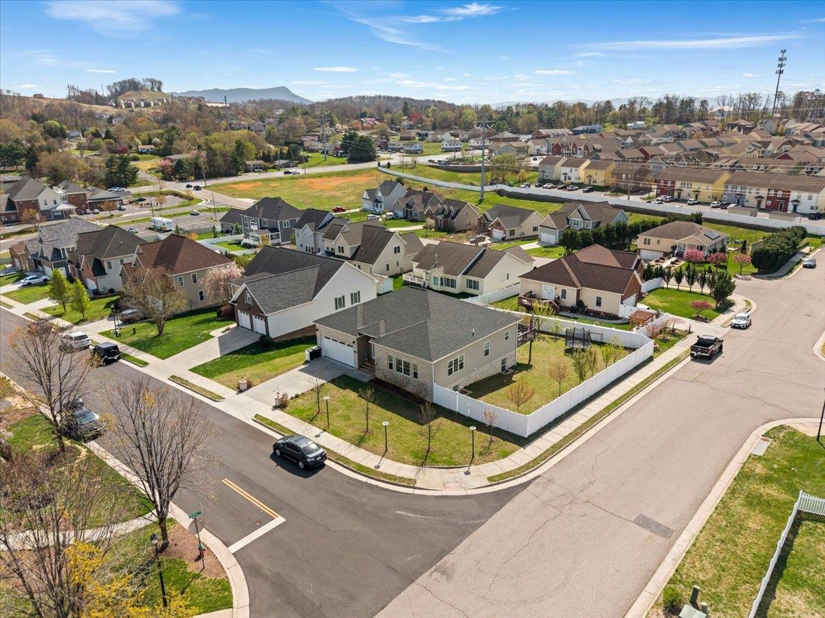 1311 Little Sorrel Dr, Harrisonburg, VA 22801