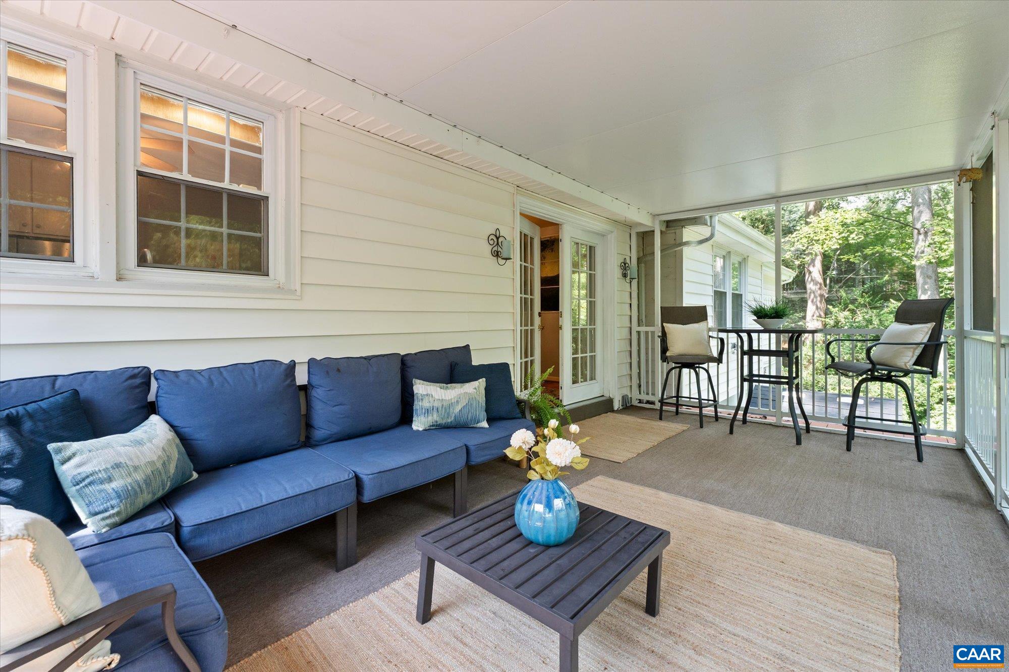118 Woodstock Dr, Charlottesville, VA 22901 — photo 3