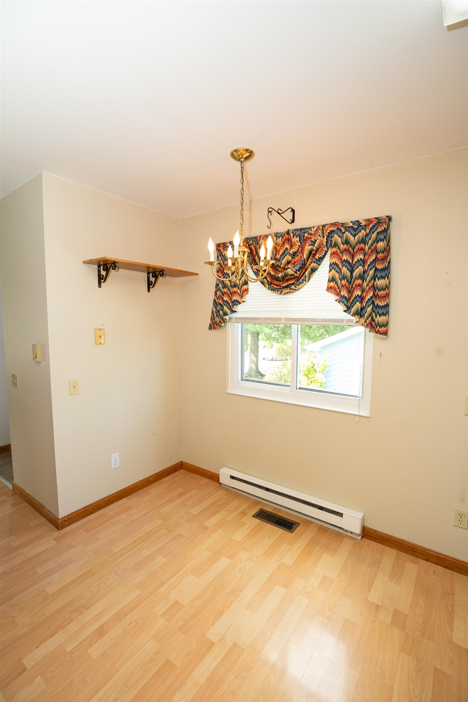 536 E Washington St, Harrisonburg, VA 22802 — photo 6