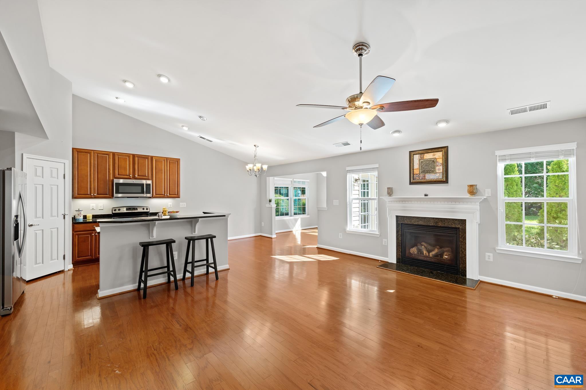 323 Elizabeth Dr, Barboursville, VA 22923 - photo 7