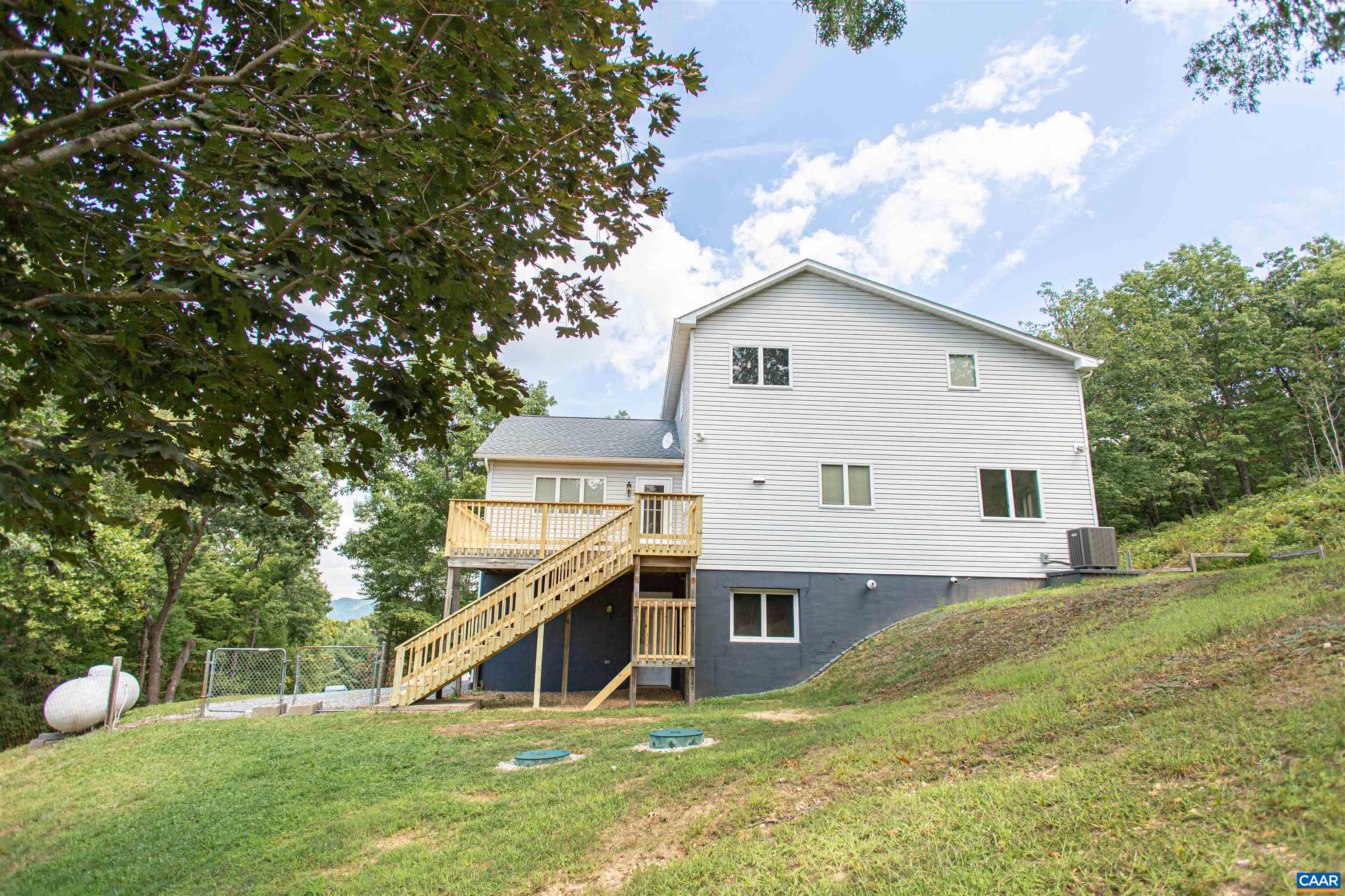 20002 Wooded View Ln, Elkton, VA 22827 — photo 3
