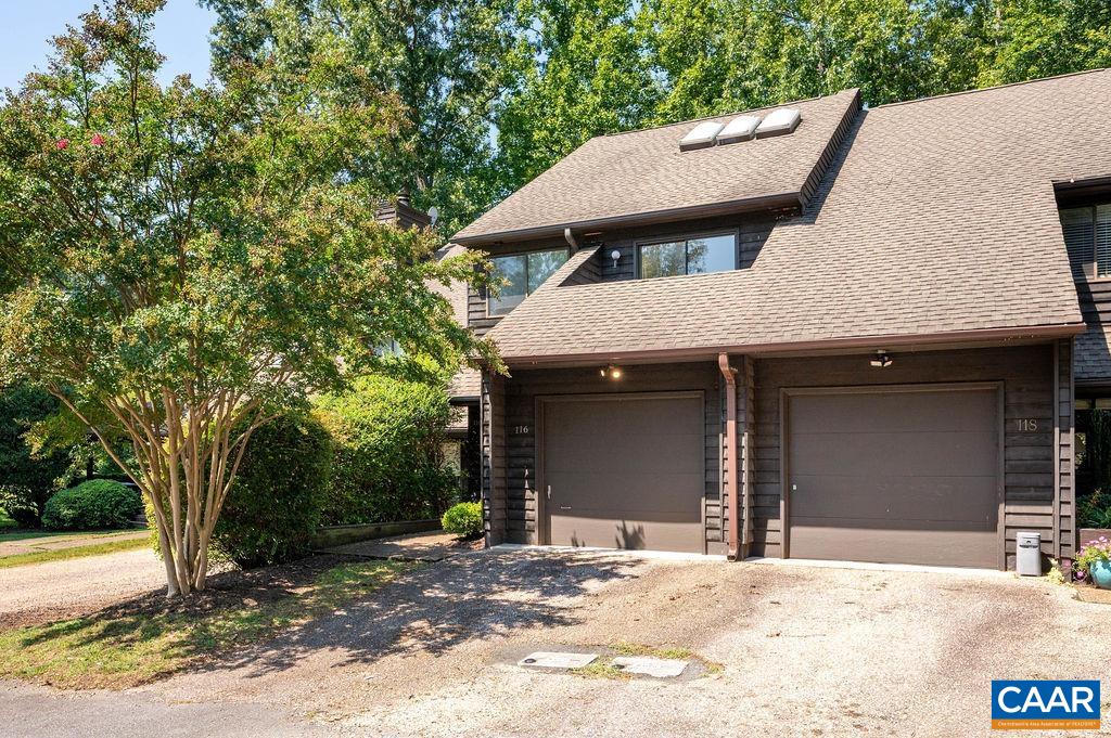 116 Blithe Ct, Charlottesville, VA 22901 — photo 2