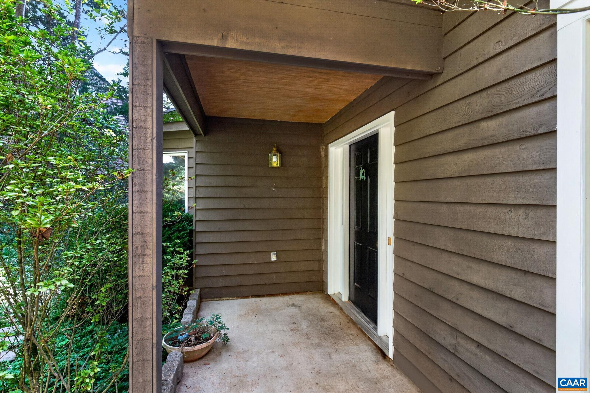 1381 Gristmill Dr, Charlottesville, VA 22902 — photo 4