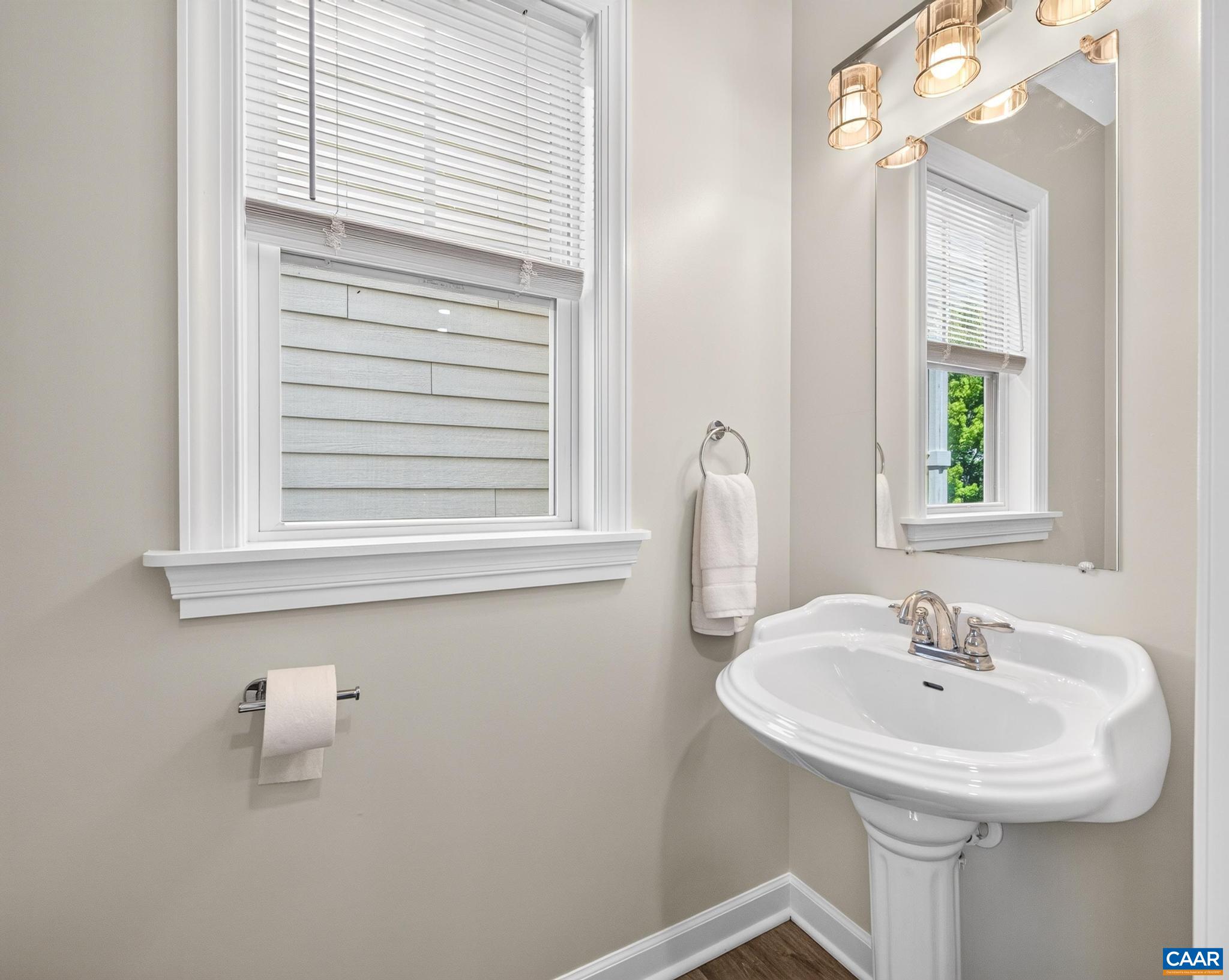 236 Huntley Ave, Charlottesville, VA 22903 — photo 9