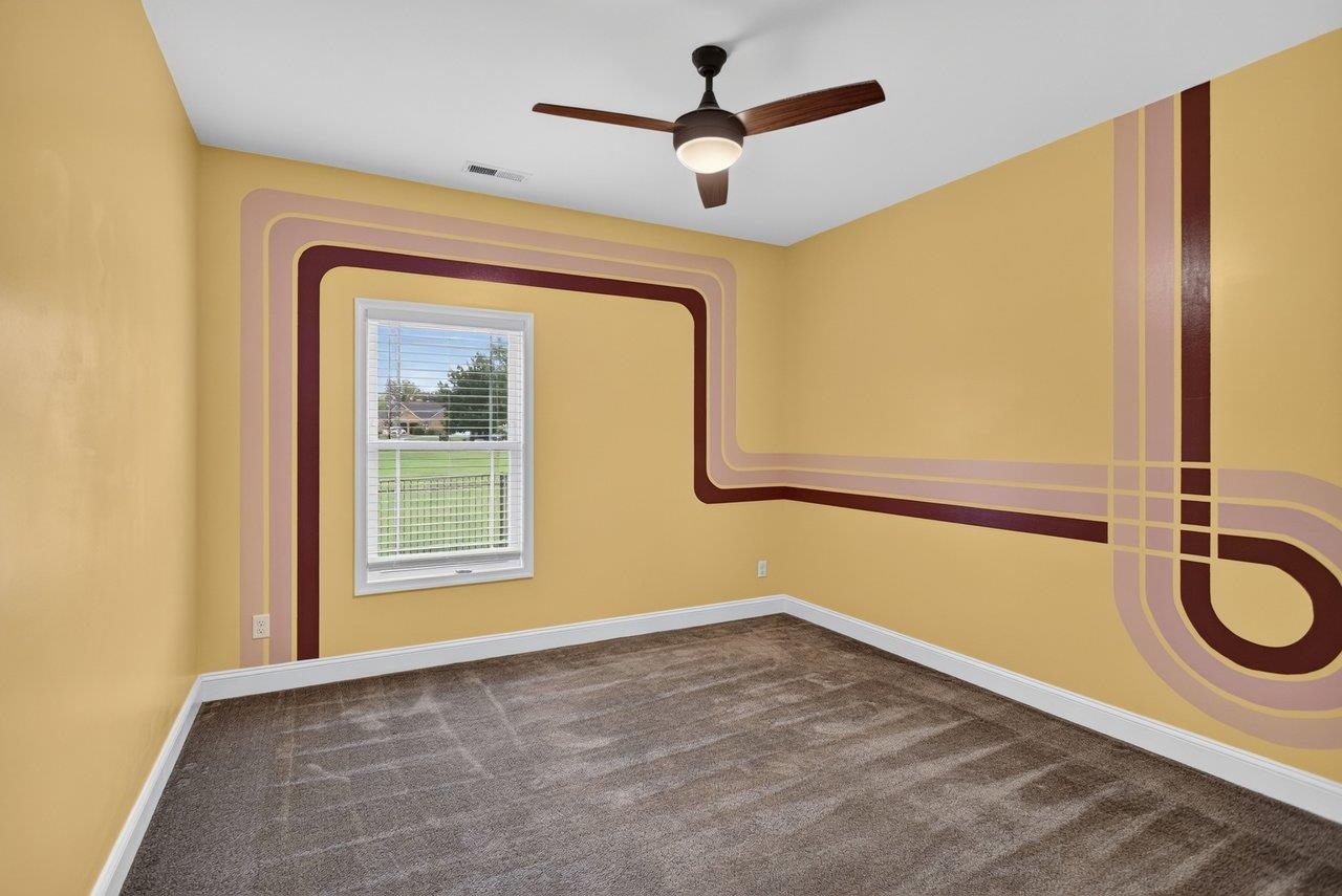 805 Coltsfoot Ln photo 34