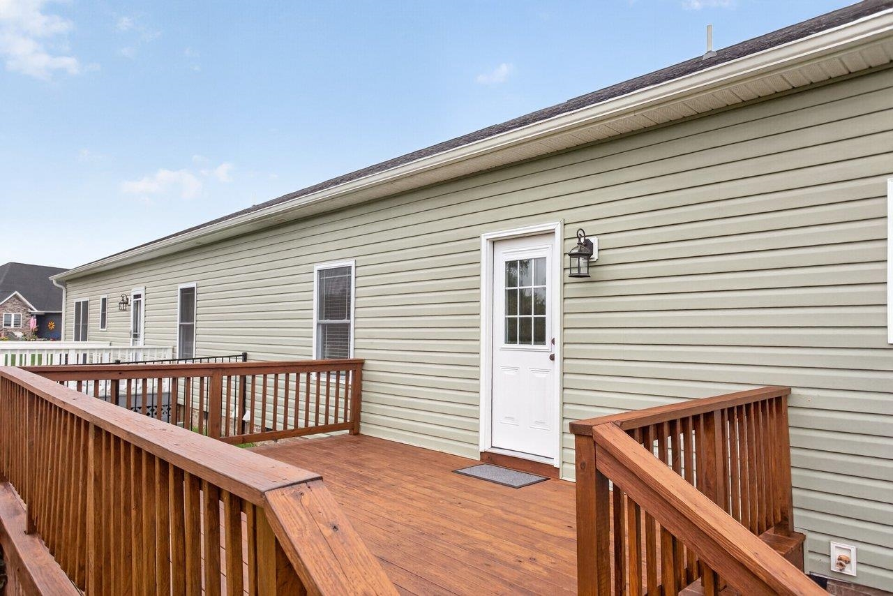 805 Coltsfoot Ln photo 45