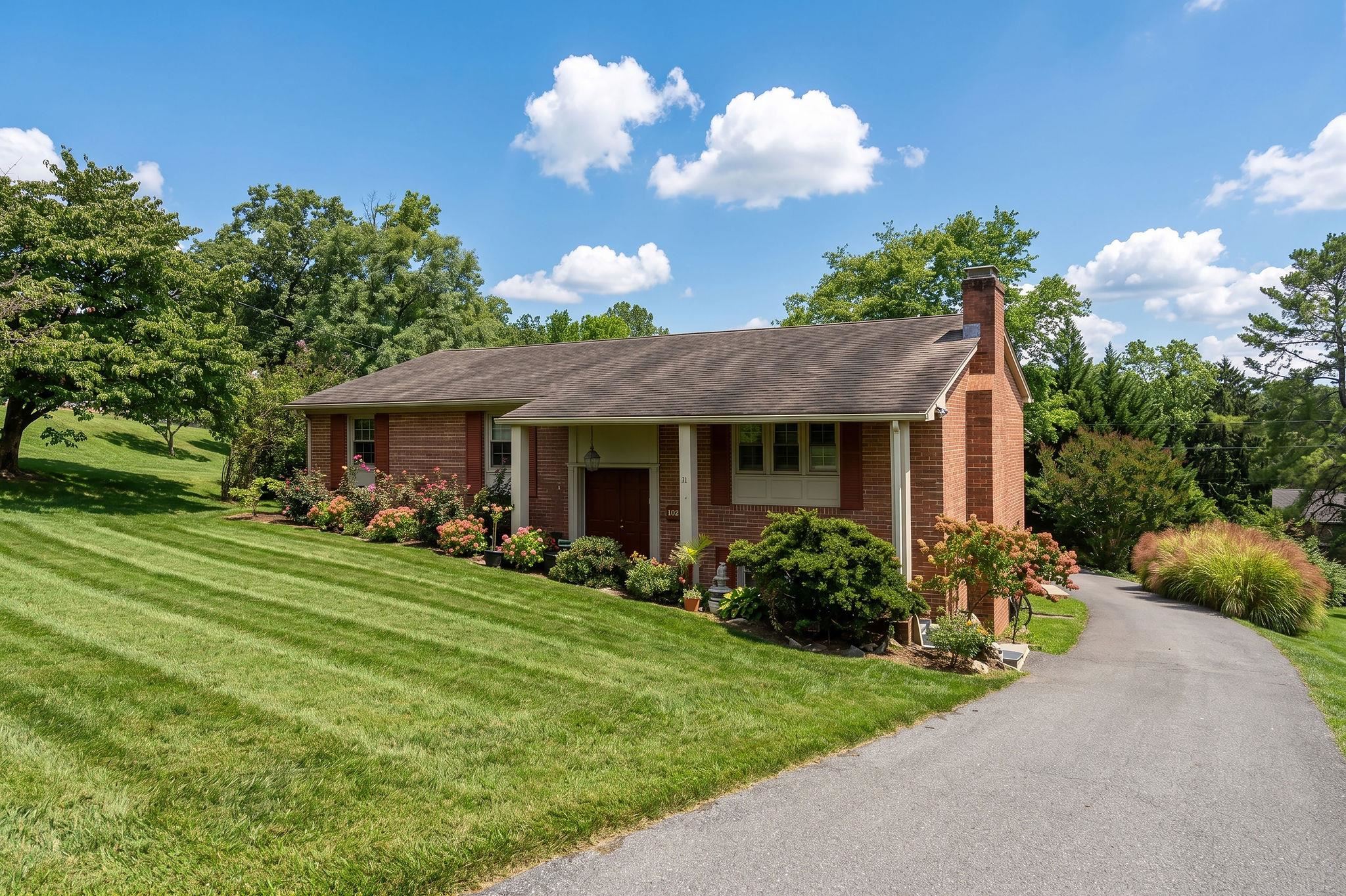 725 Ridgewood Rd, Waynesboro, VA 22980 — photo 4