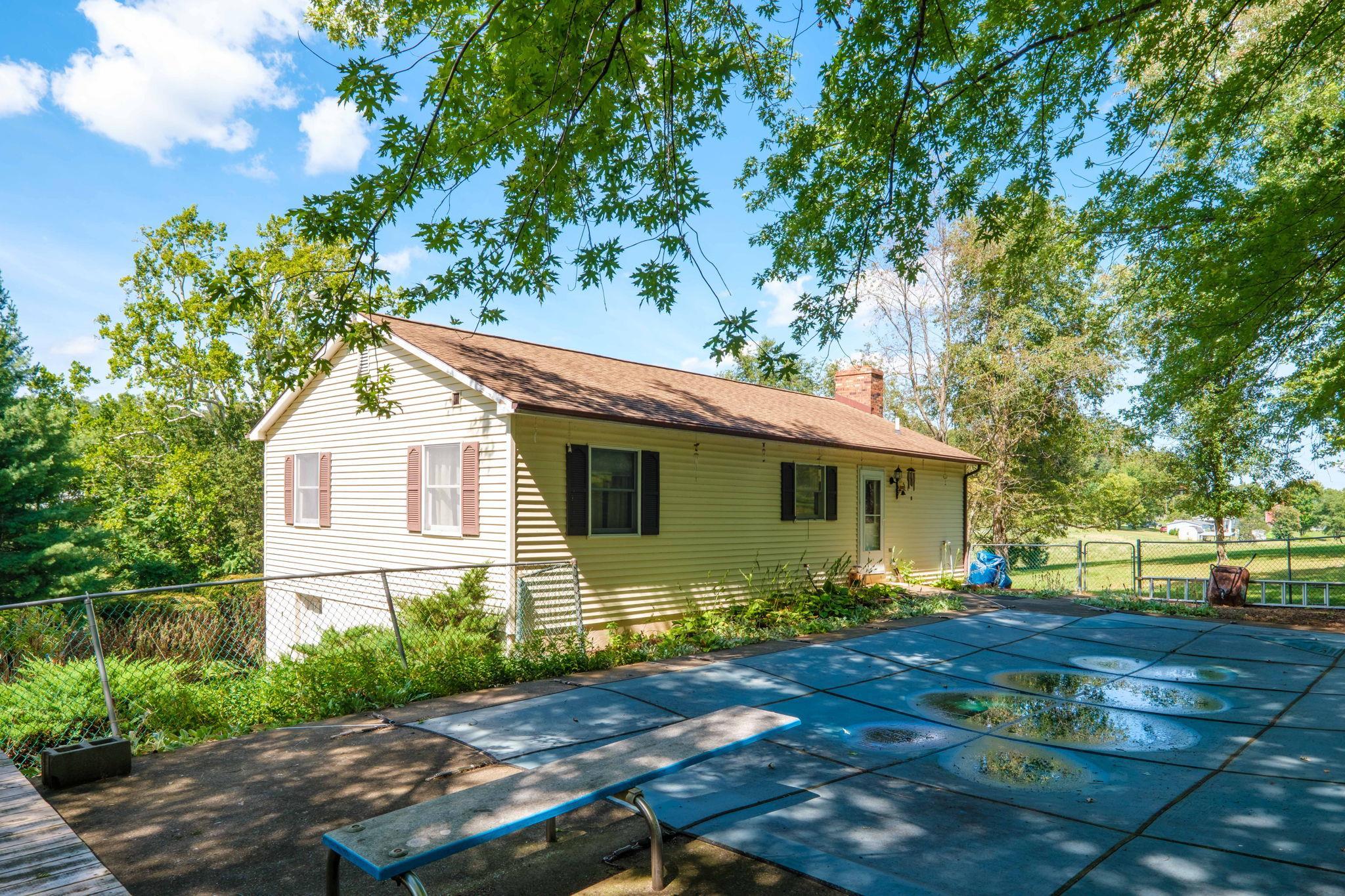 7406 Mountain Valley Rd, Keezletown, VA 22832 — photo 4