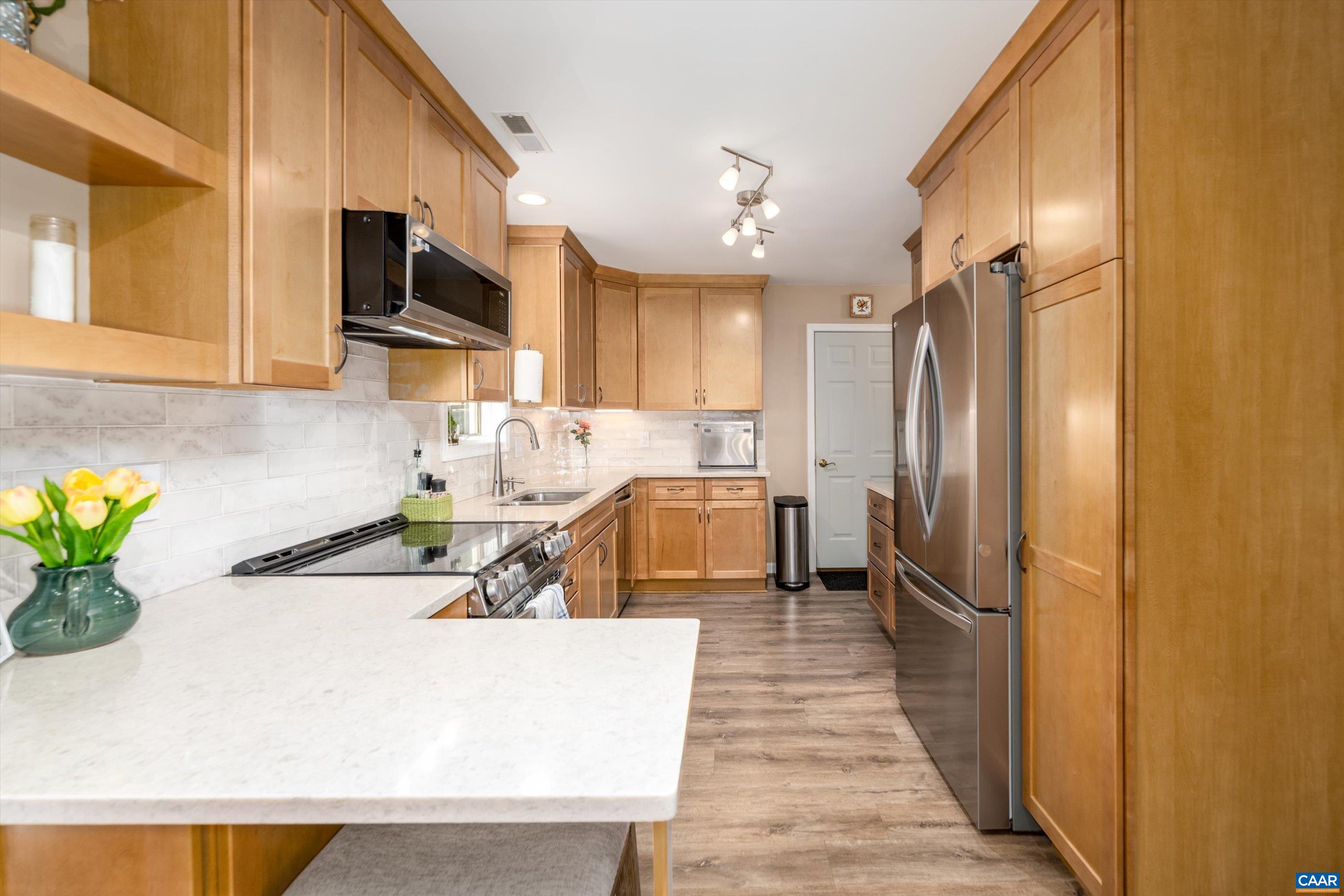 227 Flagstone Ter, Charlottesville, VA 22902 — photo 5