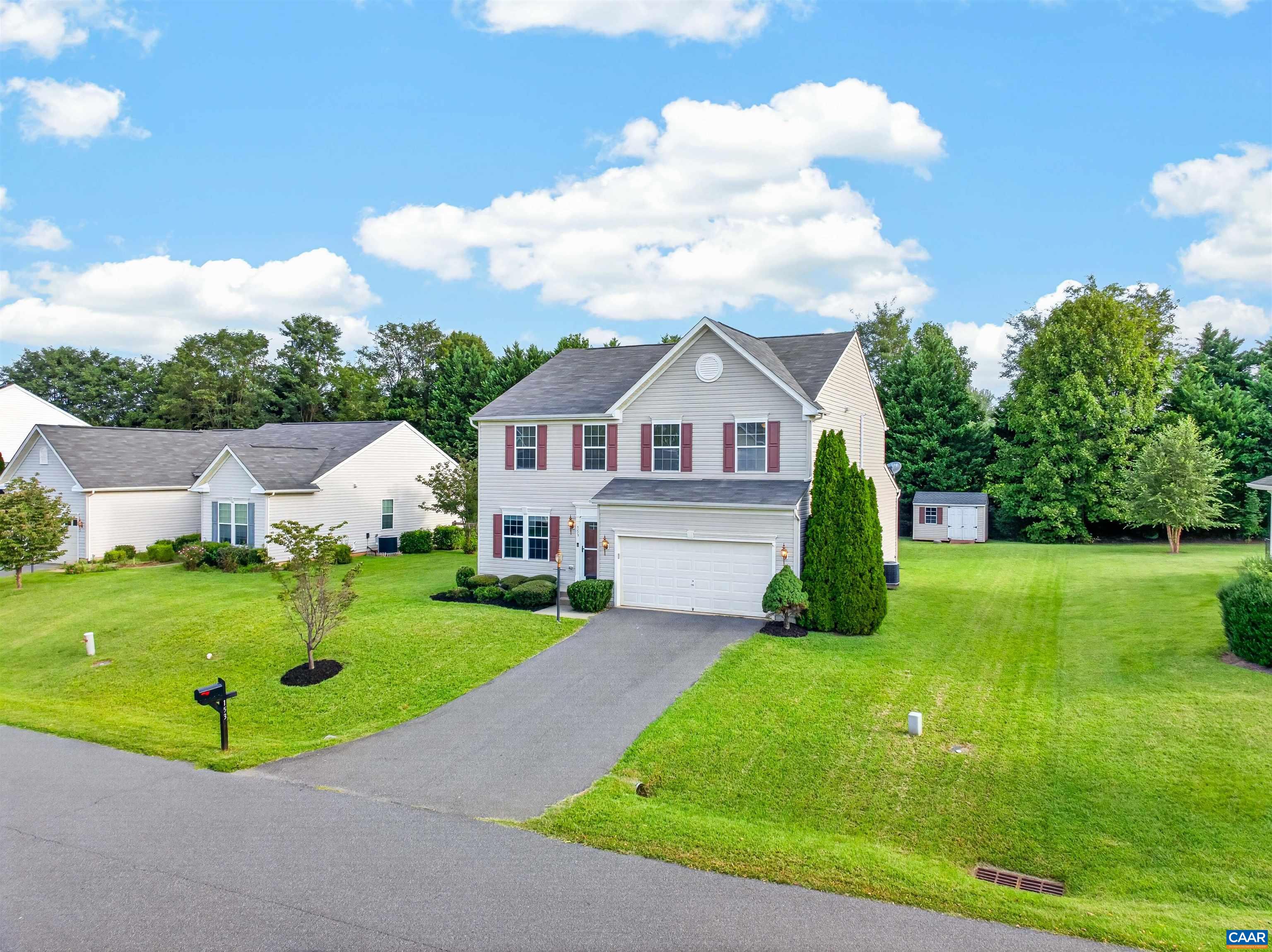 153 Larchmont Cir, Ruckersville, VA 22968 - photo 2