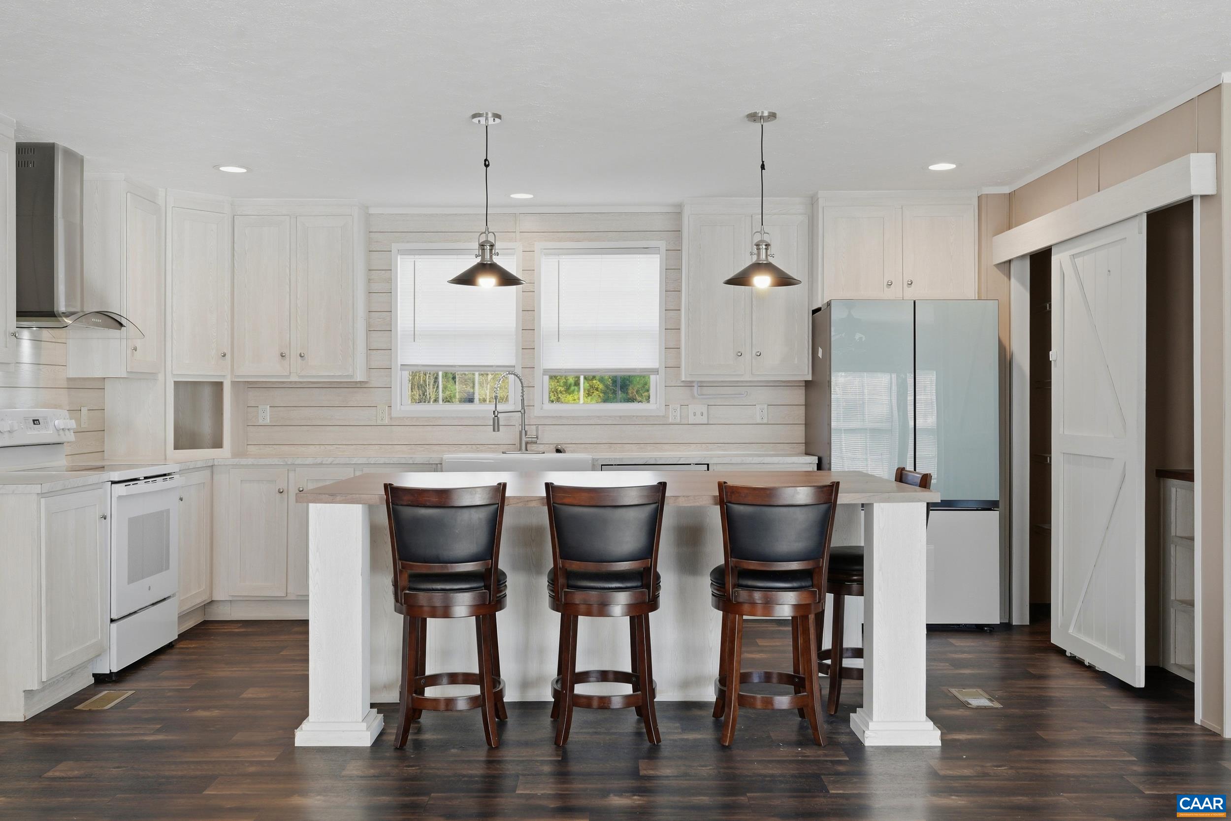 1385 Waltons Store Rd, Louisa, VA 23093 - photo 8
