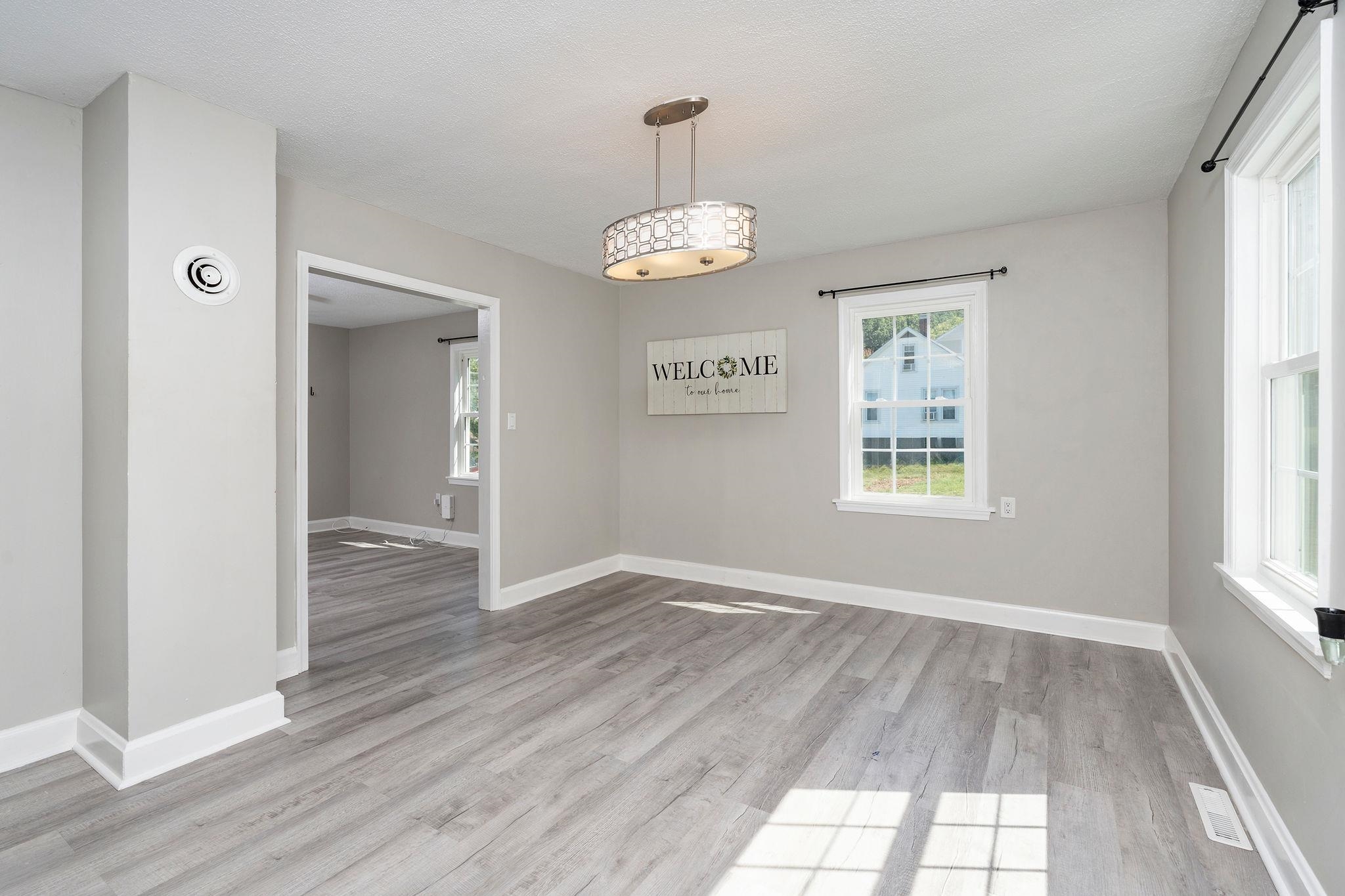 344 Mary Gray Ln, Staunton, VA 24401 — photo 9