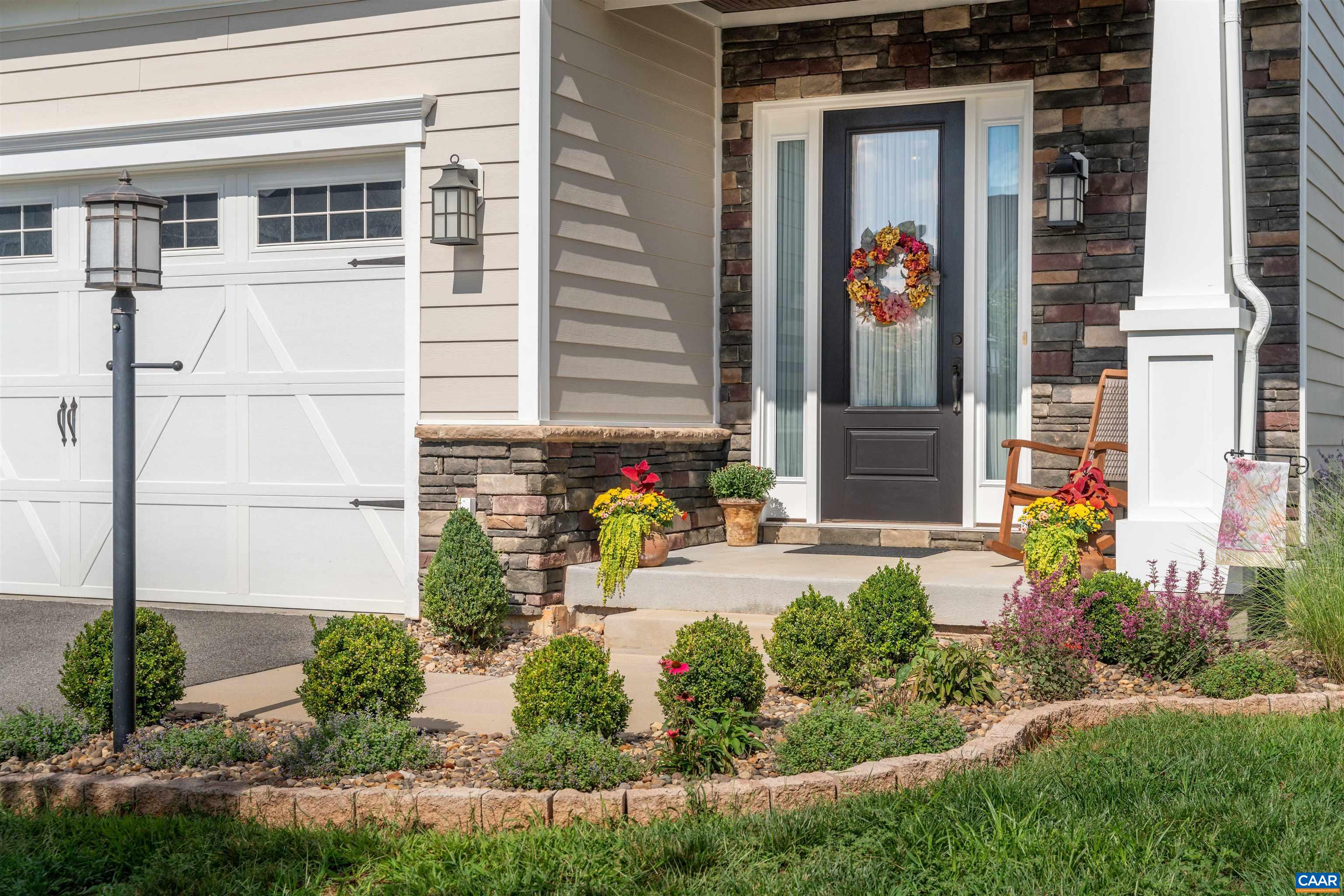2006 Dunwood Dr, Crozet, VA 22932 — photo 2