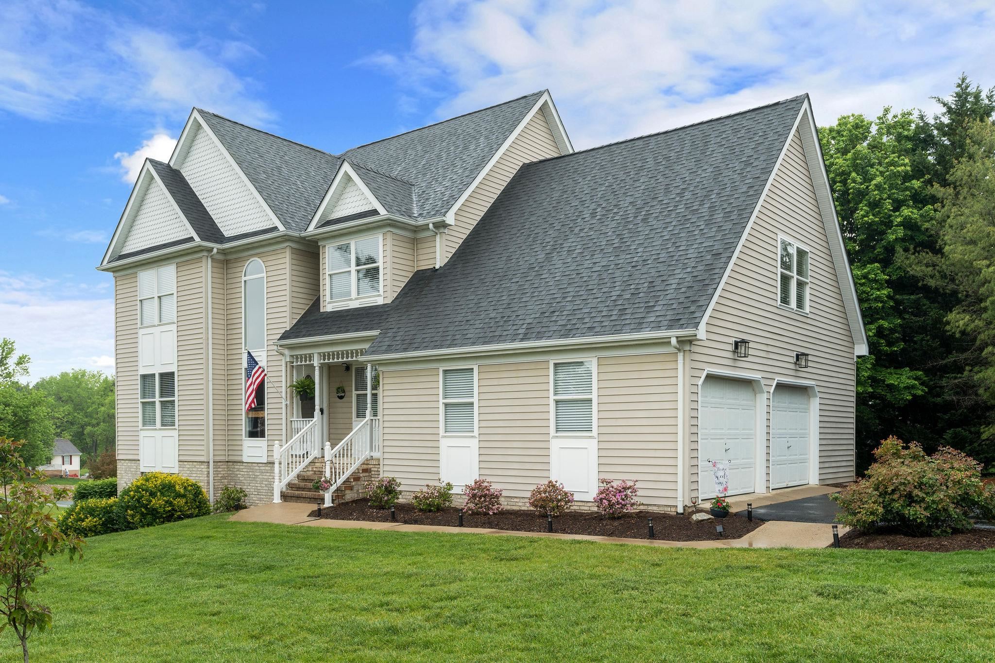 25 Fesha Ln, Fishersville, VA 22939