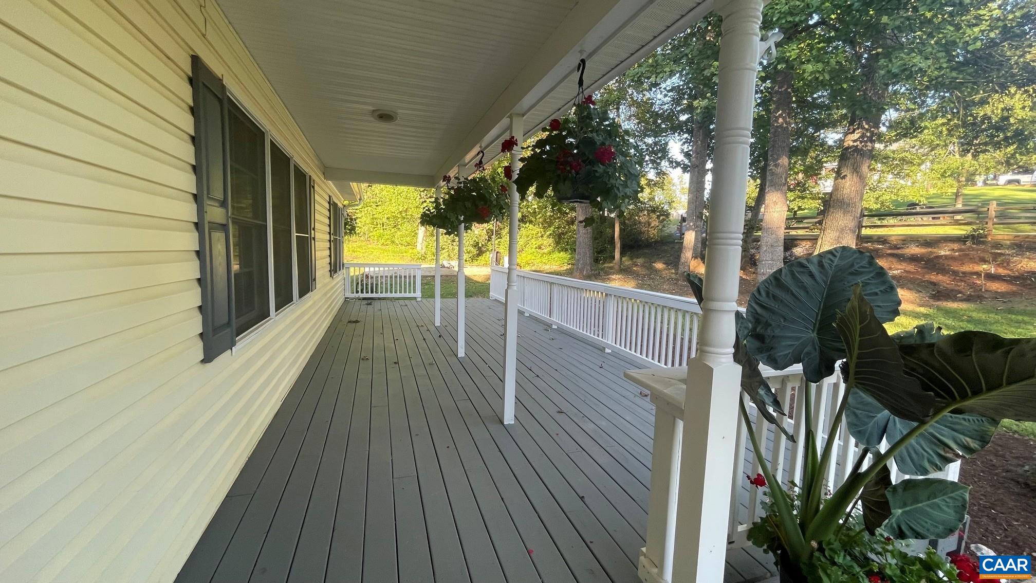 103 Horseshoe Rd, Stanardsville, VA 22973 — photo 4
