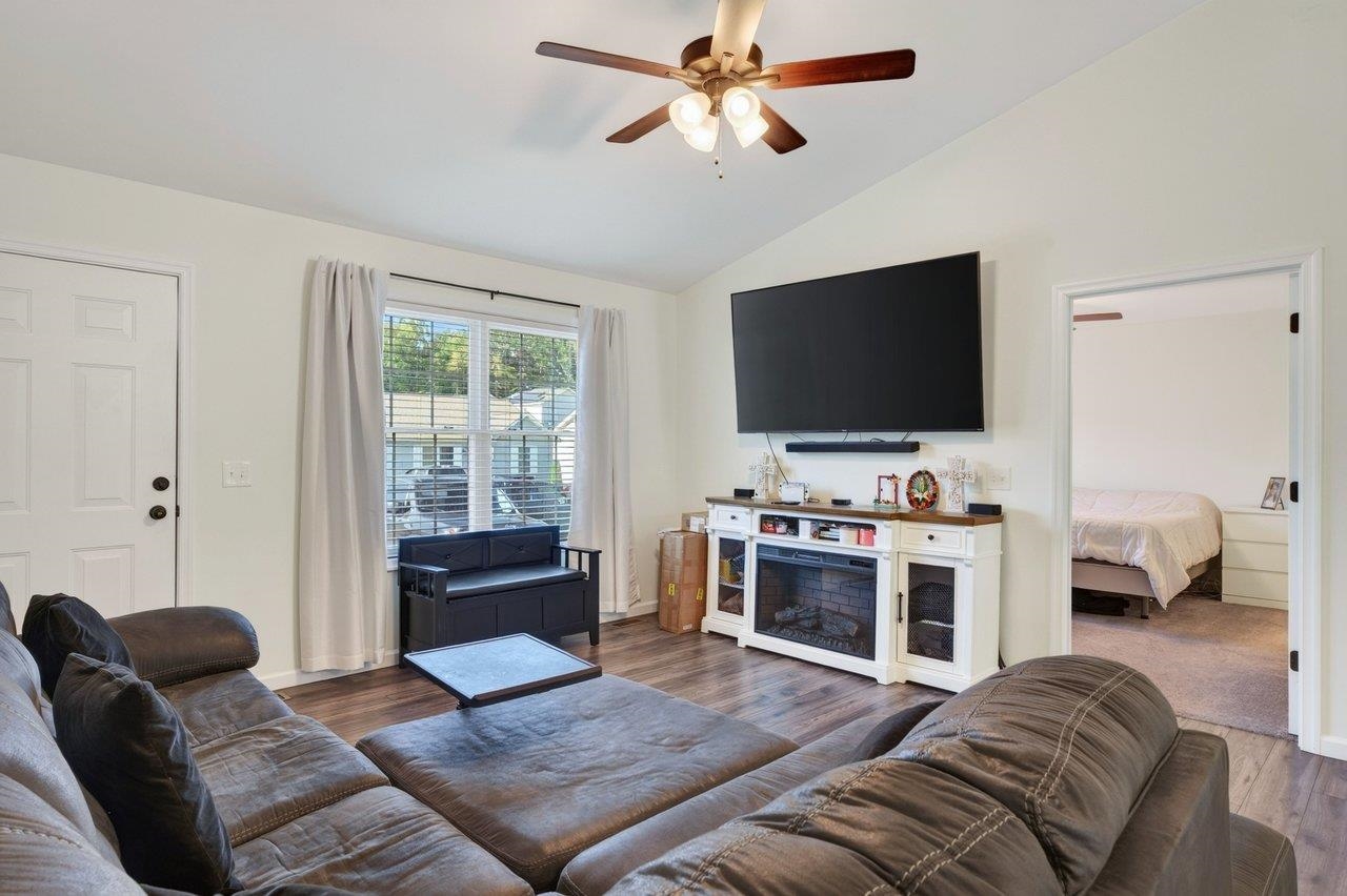 2425 Brentwood Dr, Rockingham, VA 22801 — photo 6