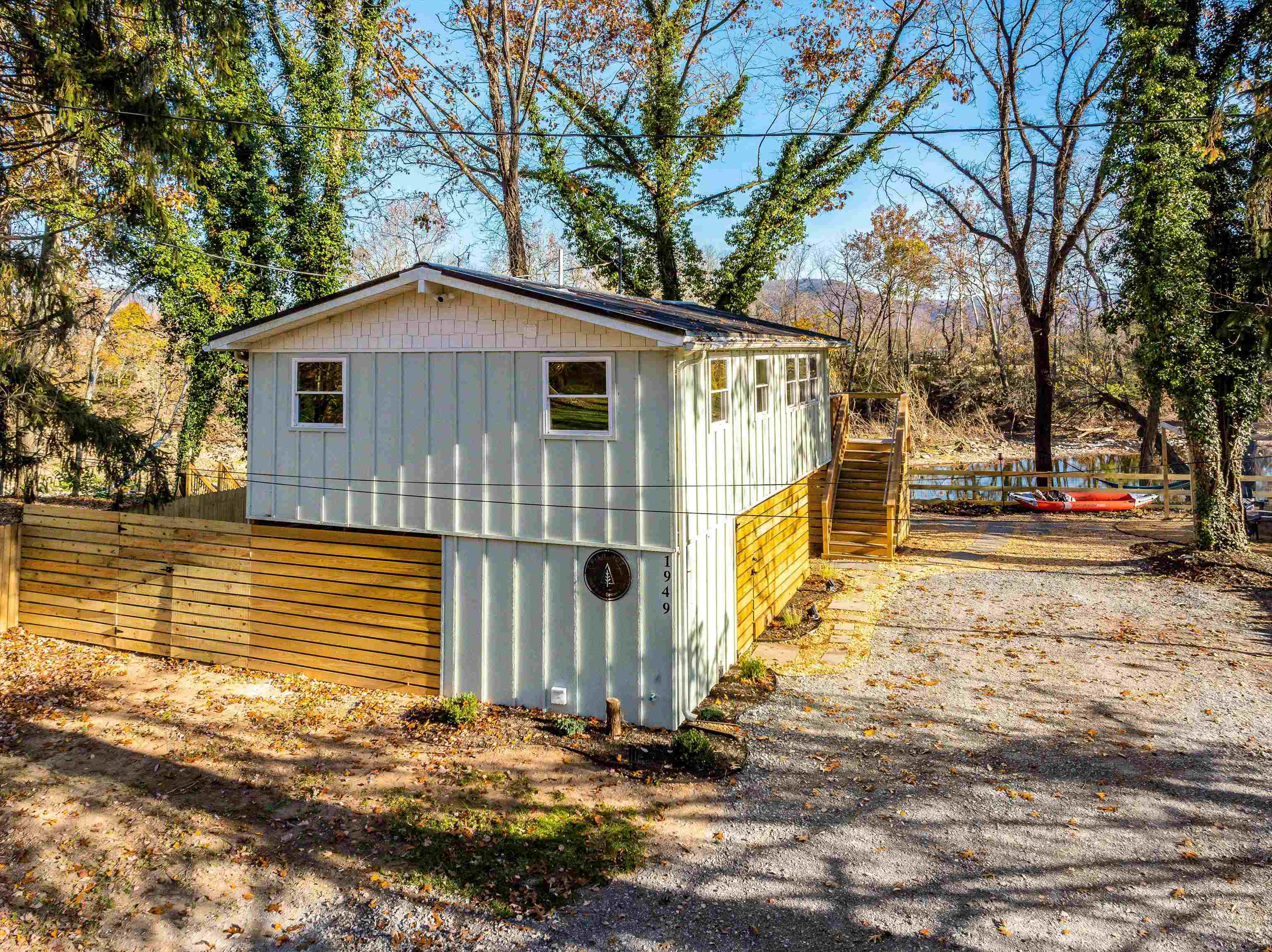 1949 Shenandoah Springs Ln, Elkton, VA 22827 — photo 9