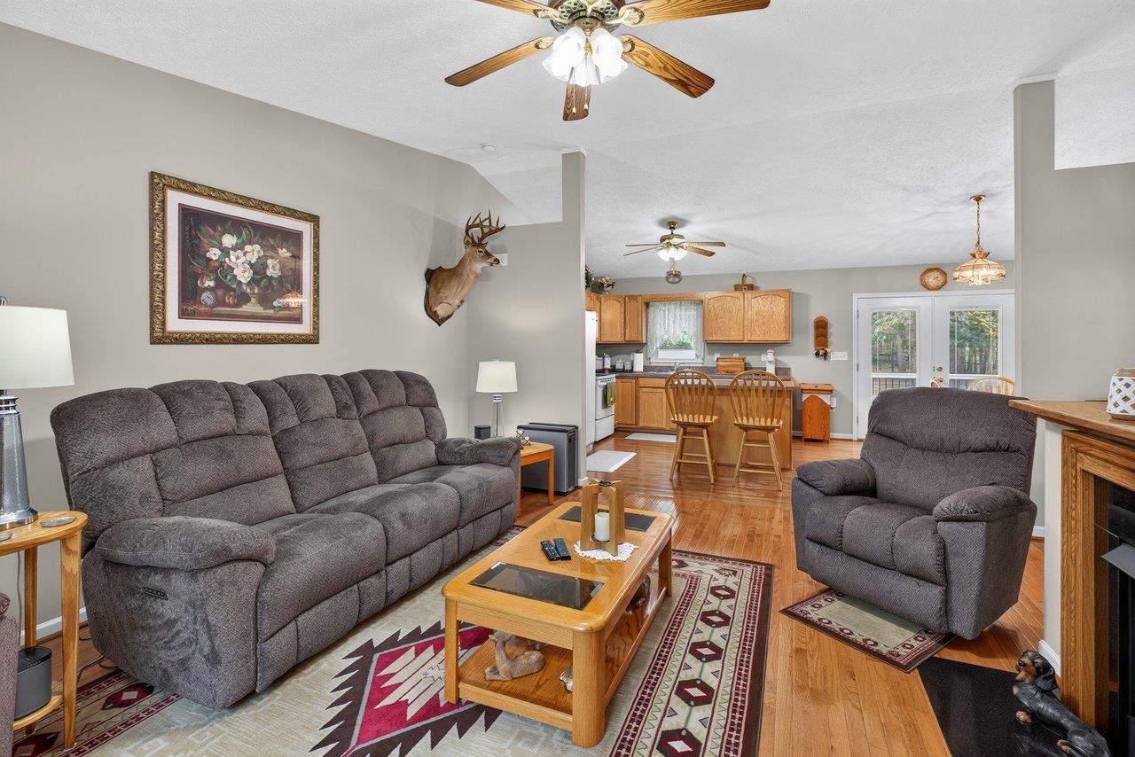 9779 South East Side Hwy, Elkton, VA 22827 — photo 10