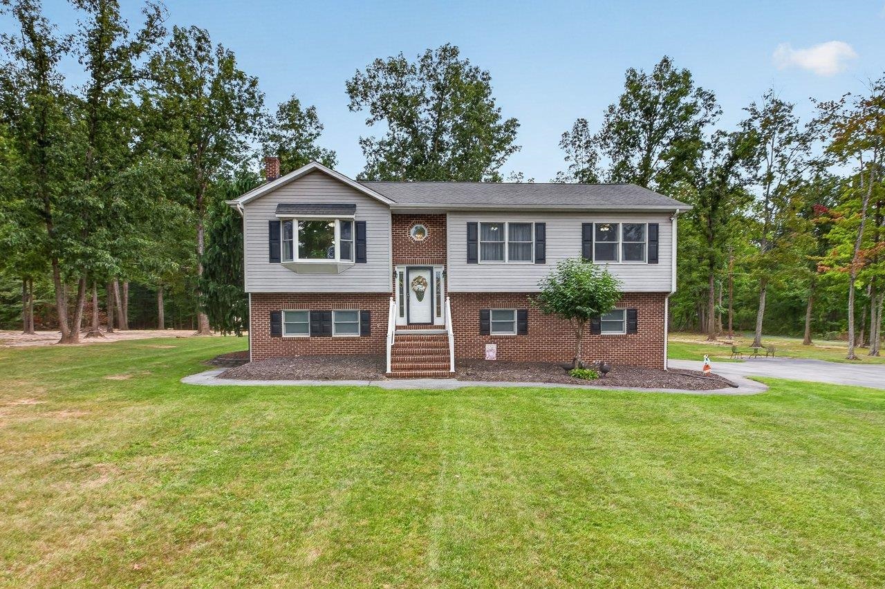 9779 South East Side Hwy, Elkton, VA 22827 — photo 2
