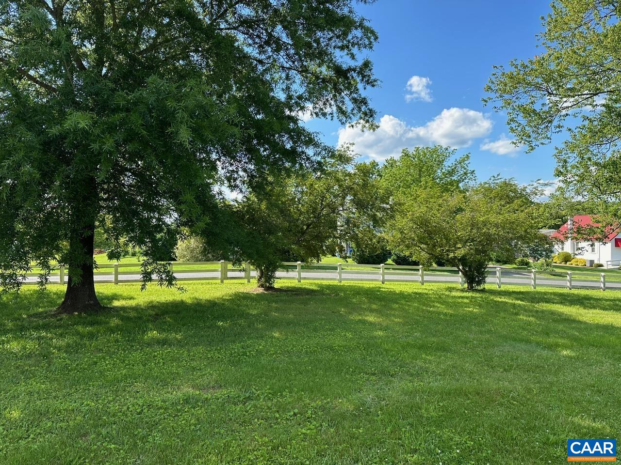 5420 Old Barboursville Rd, Barboursville, VA 22923 — photo 2