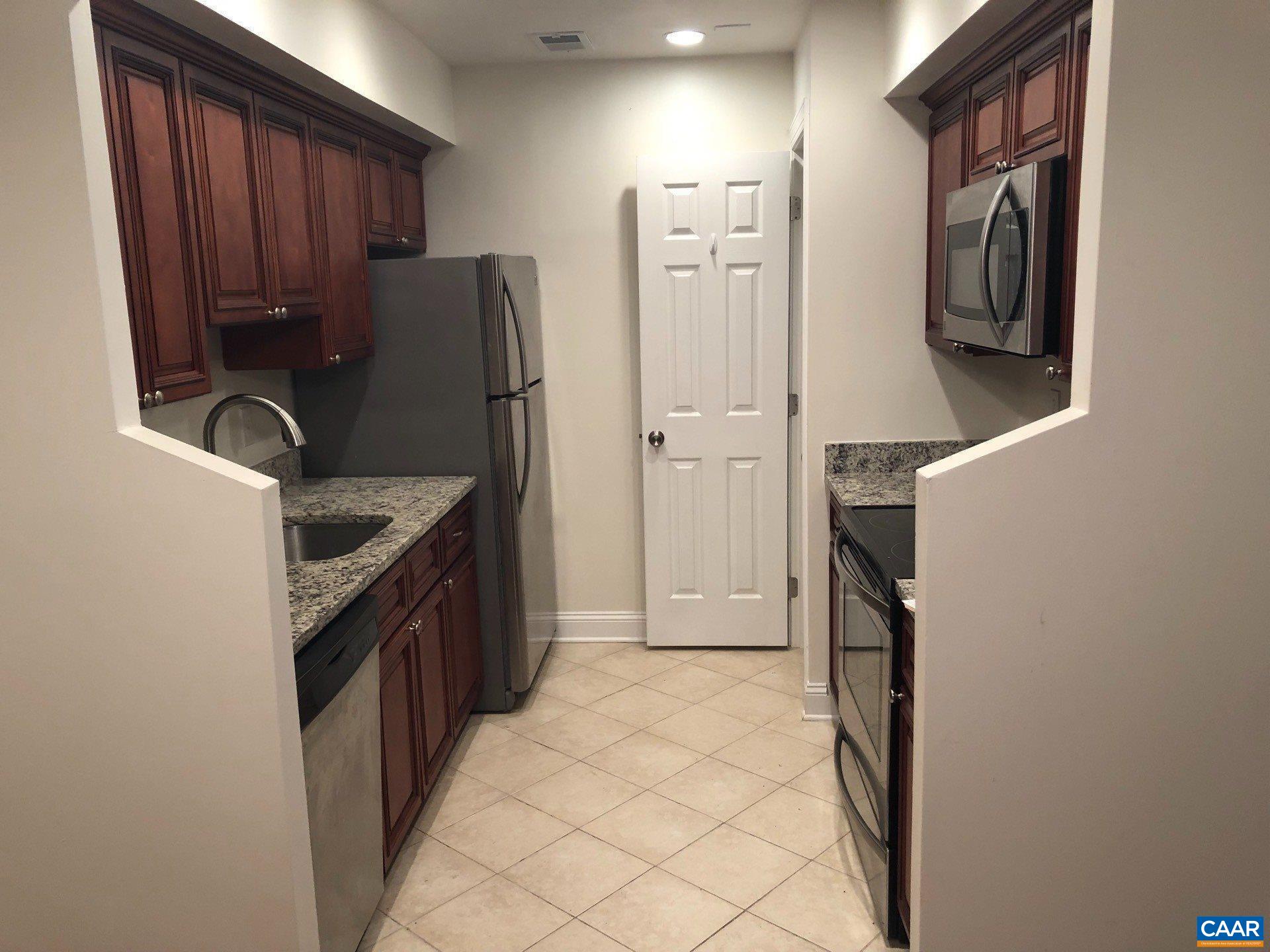 143 Green Turtle Ln, Charlottesville, VA 22901 — photo 8
