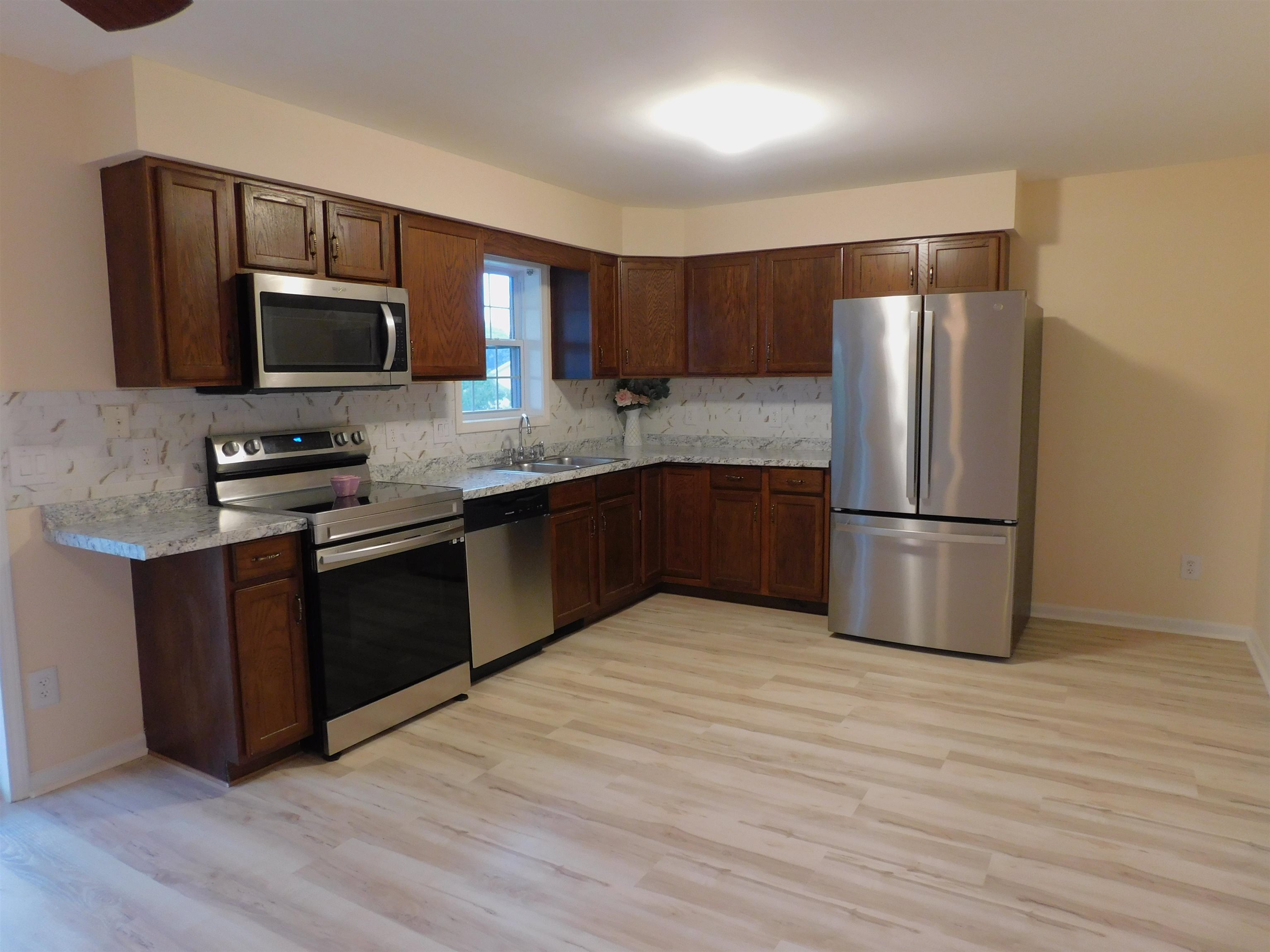 165 Clara Ct, Harrisonburg, VA 22802 — photo 6