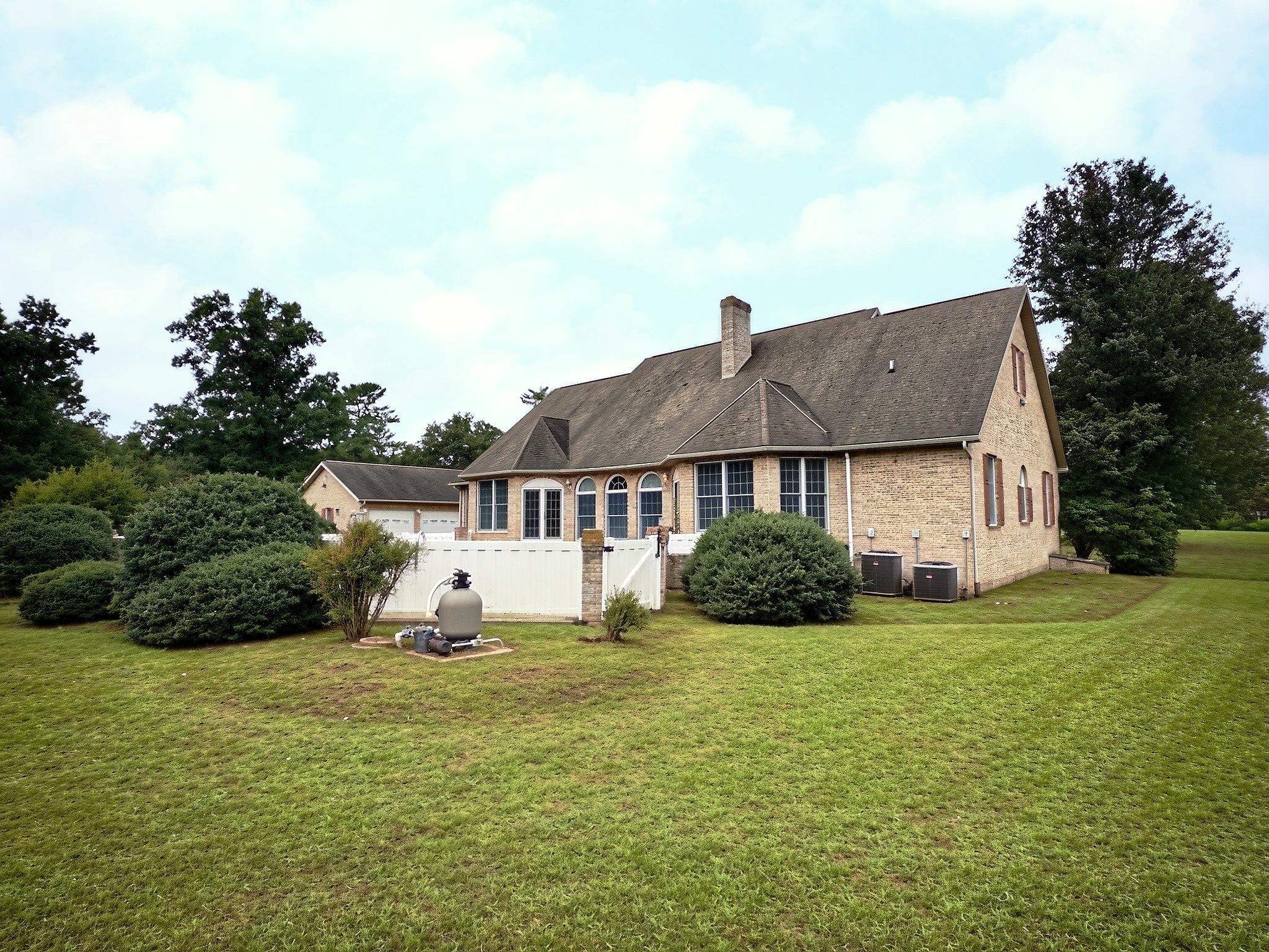 8295 South East Side Hwy, Elkton, VA 22827 — photo 8