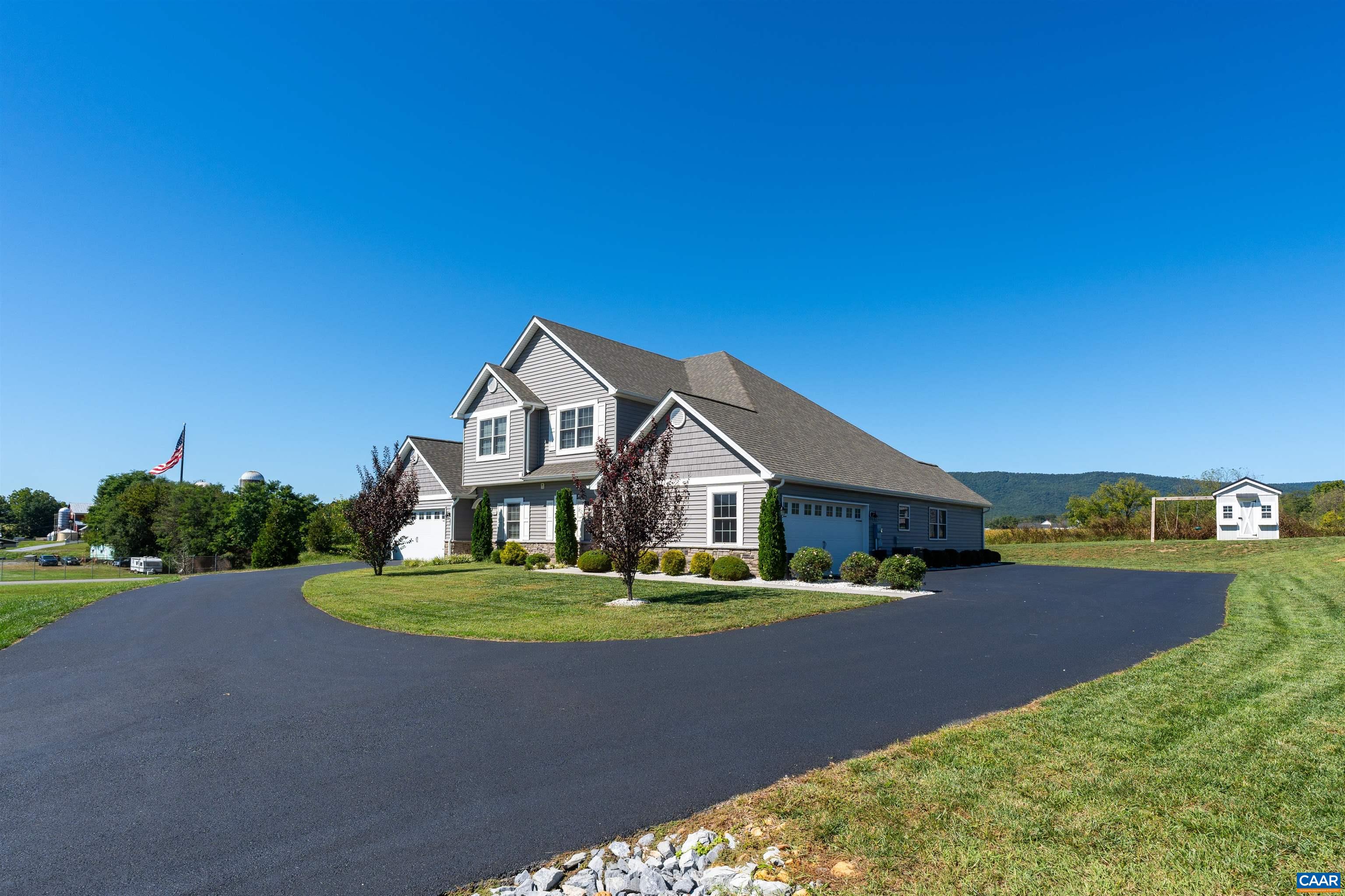 5007 Fox Trot Ln, Mcgaheysville, VA 22840 — photo 2