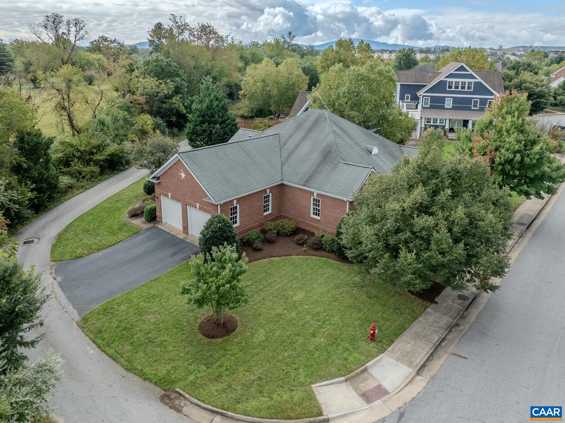 664 Haden Ln, Crozet, VA 22932 — photo 3