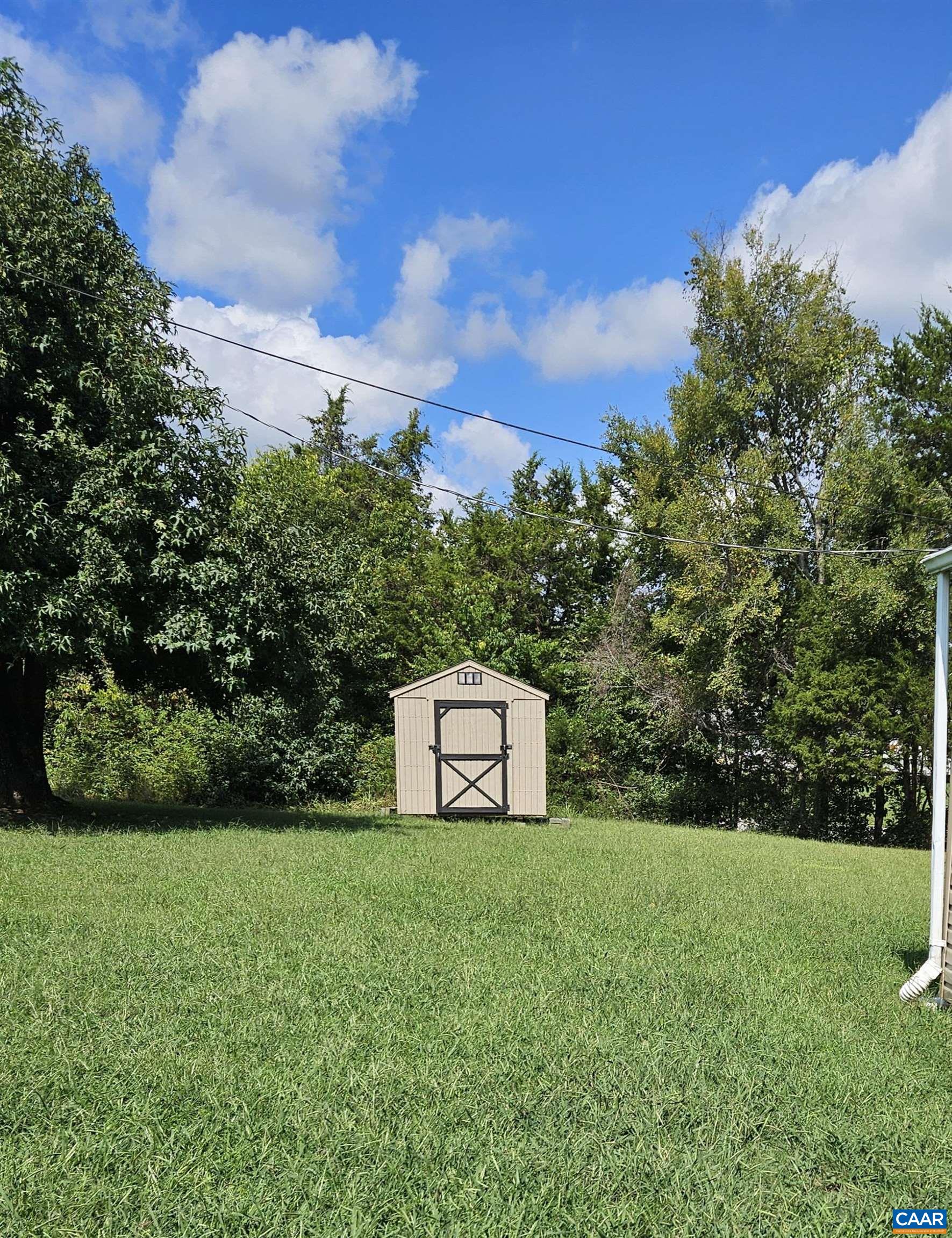 2682 Layne St, Farmville, VA 23901 — photo 4