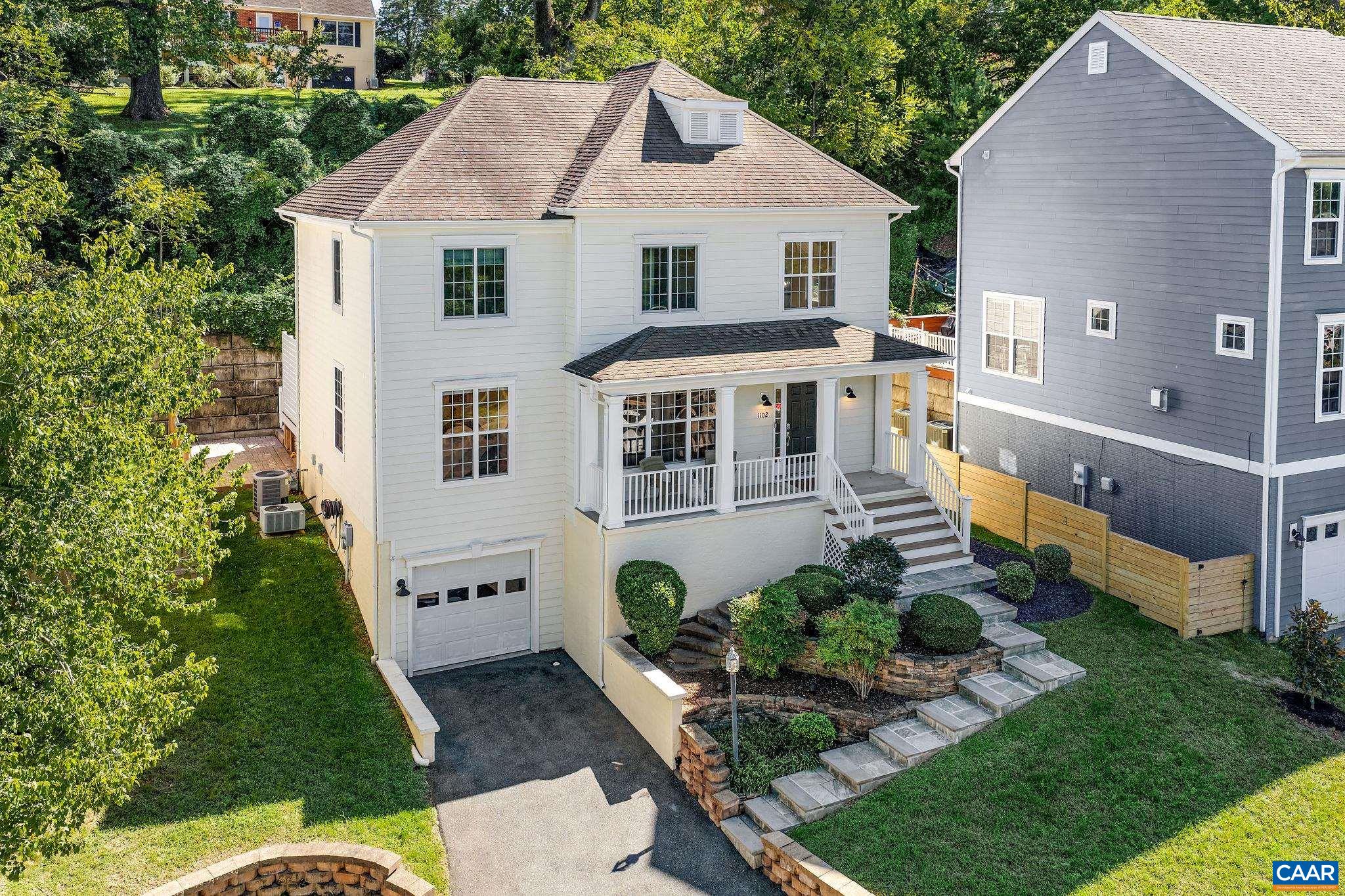 1102 Saint Charles Ct, Charlottesville, VA 22901 - photo 3