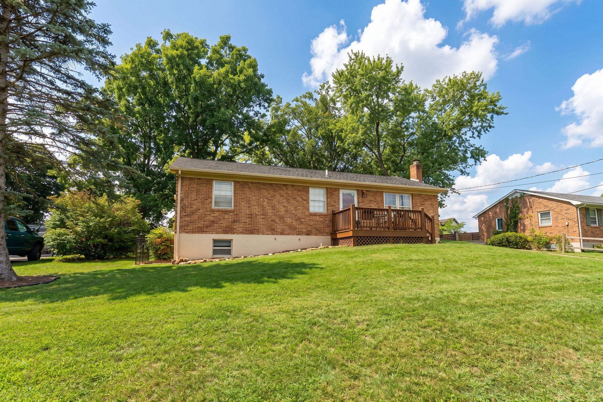17 Ken View Ave, Verona, VA 24482 — photo 2