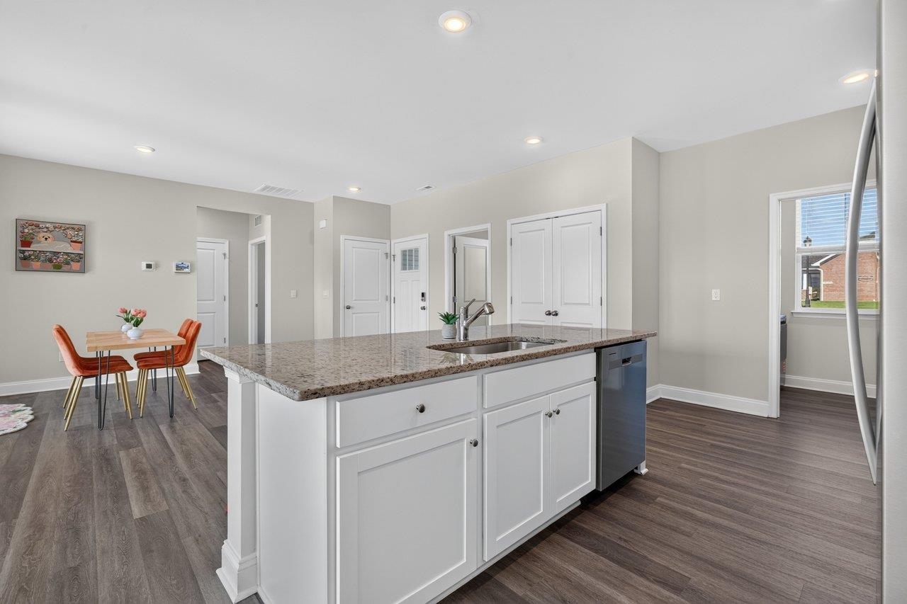 14596 Beatty Dr, Elkton, VA 22827 — photo 8