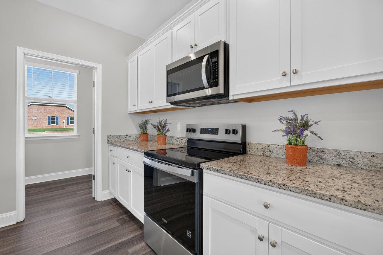 14596 Beatty Dr, Elkton, VA 22827 — photo 9