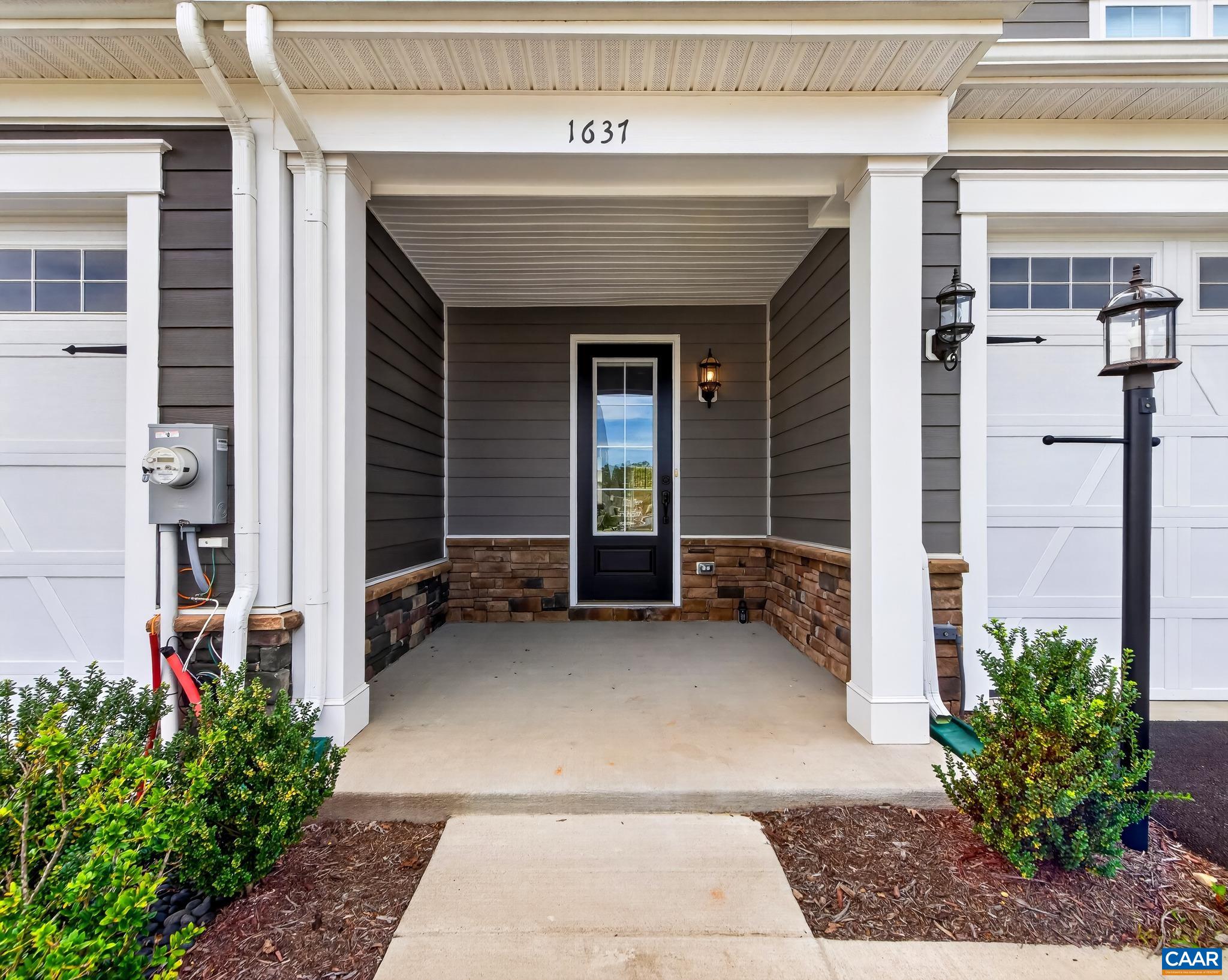 1637 Koch Ct, Charlottesville, VA 22911 — photo 3