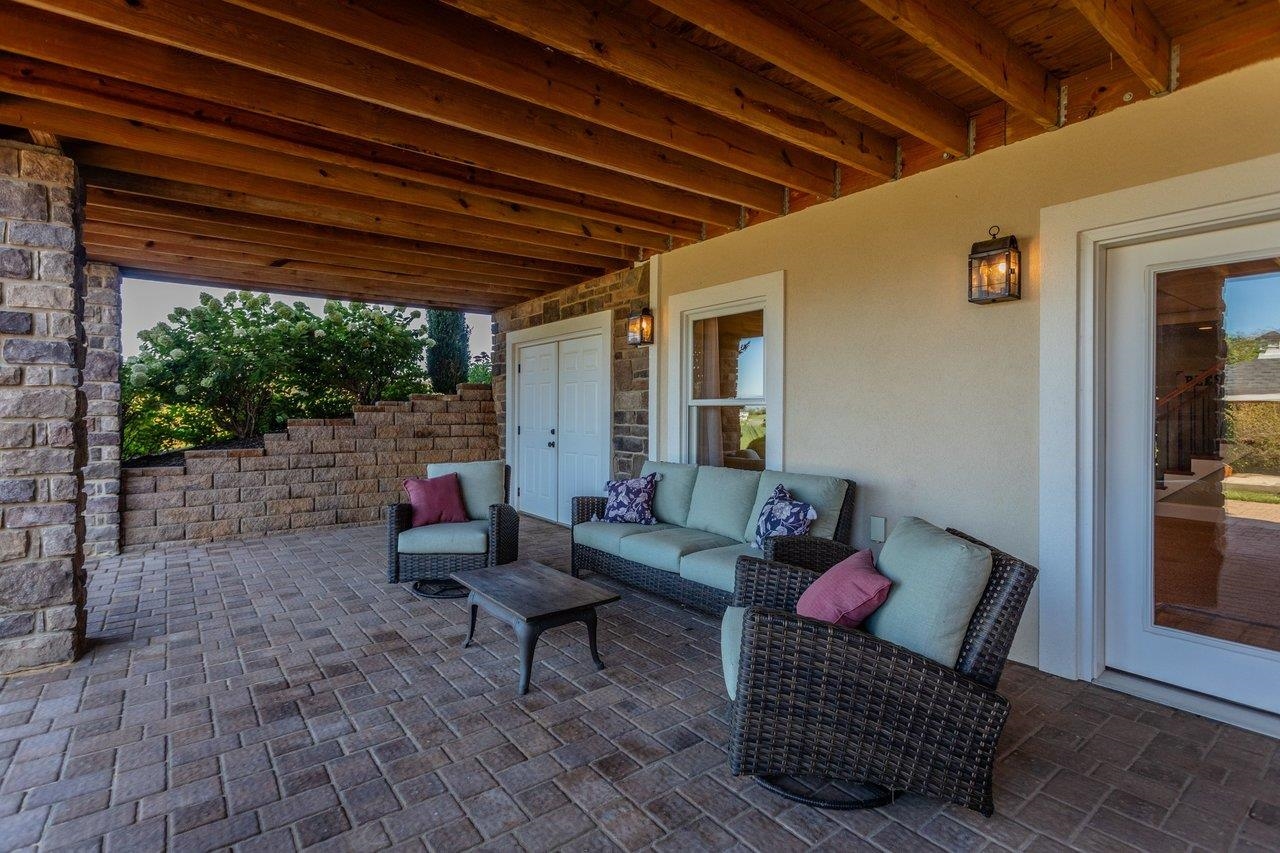 2970 Huntington Springs Dr photo 52