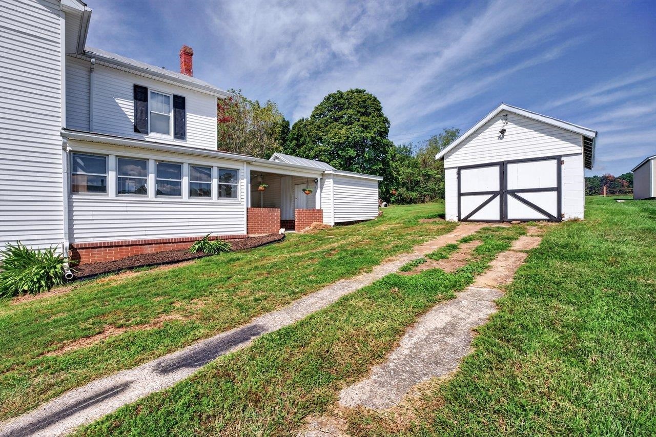 118 North St, Elkton, VA 22827 — photo 5